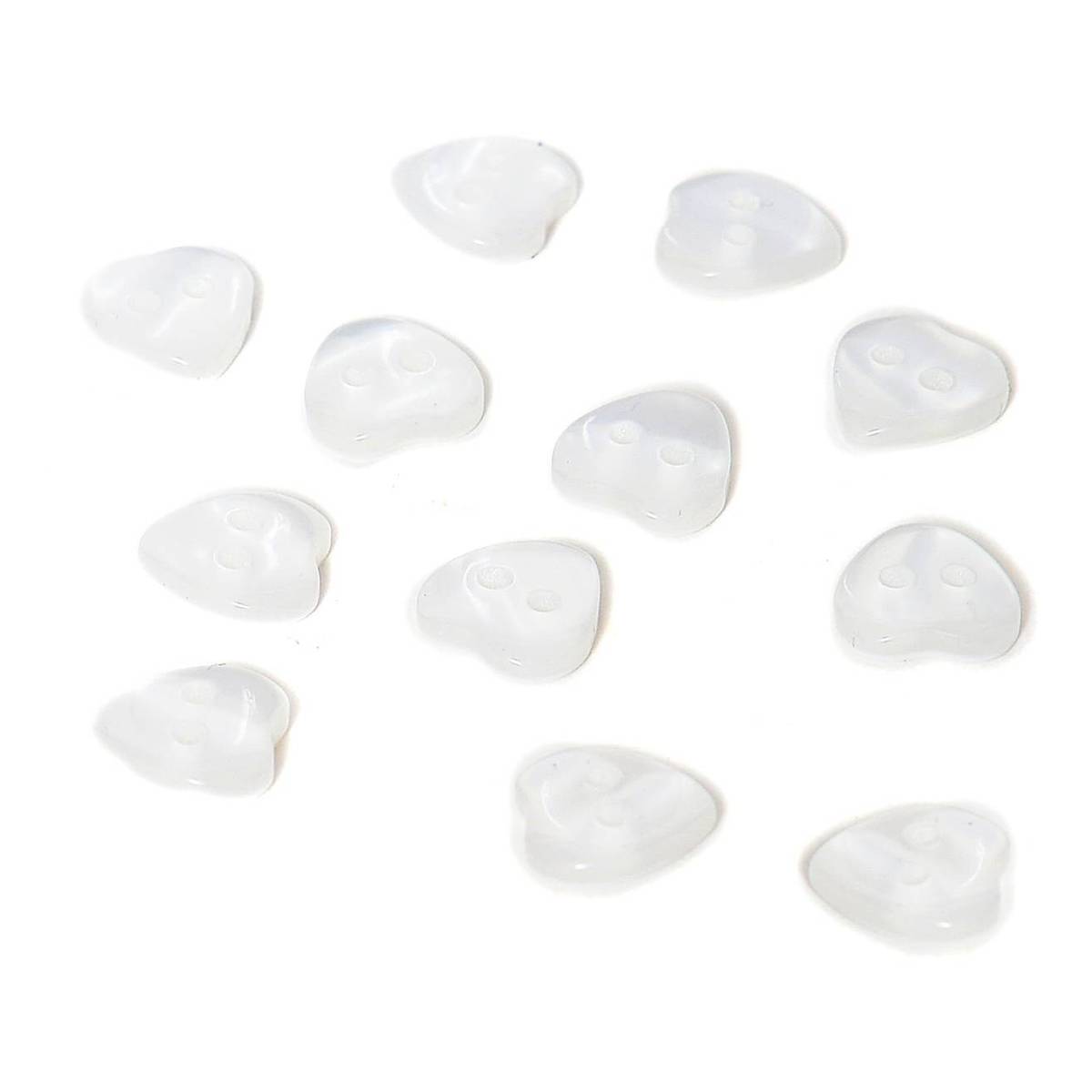 Hemline White Basic Hearts Button 12 Pack