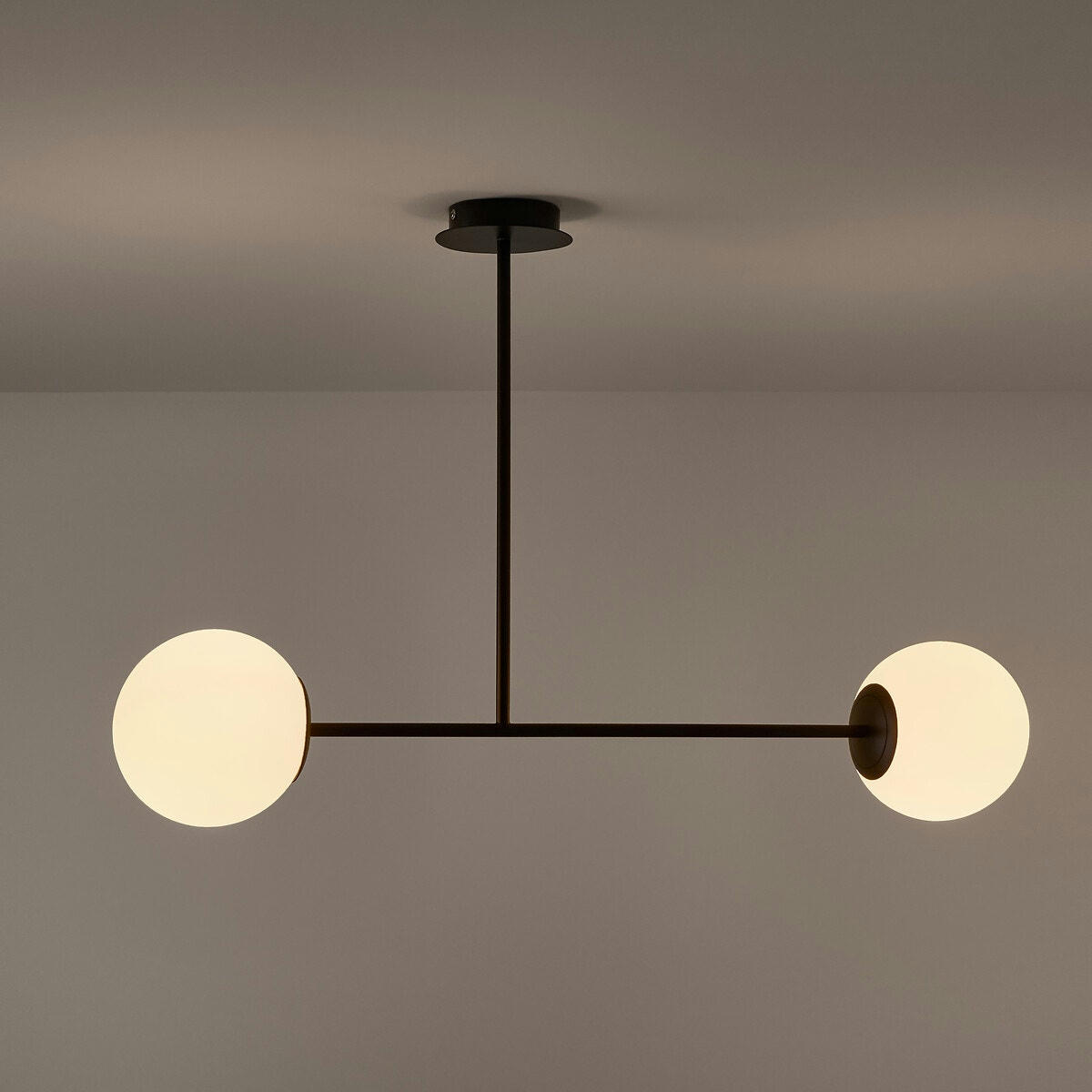 Suspension métal acier et verre opaline, Atea