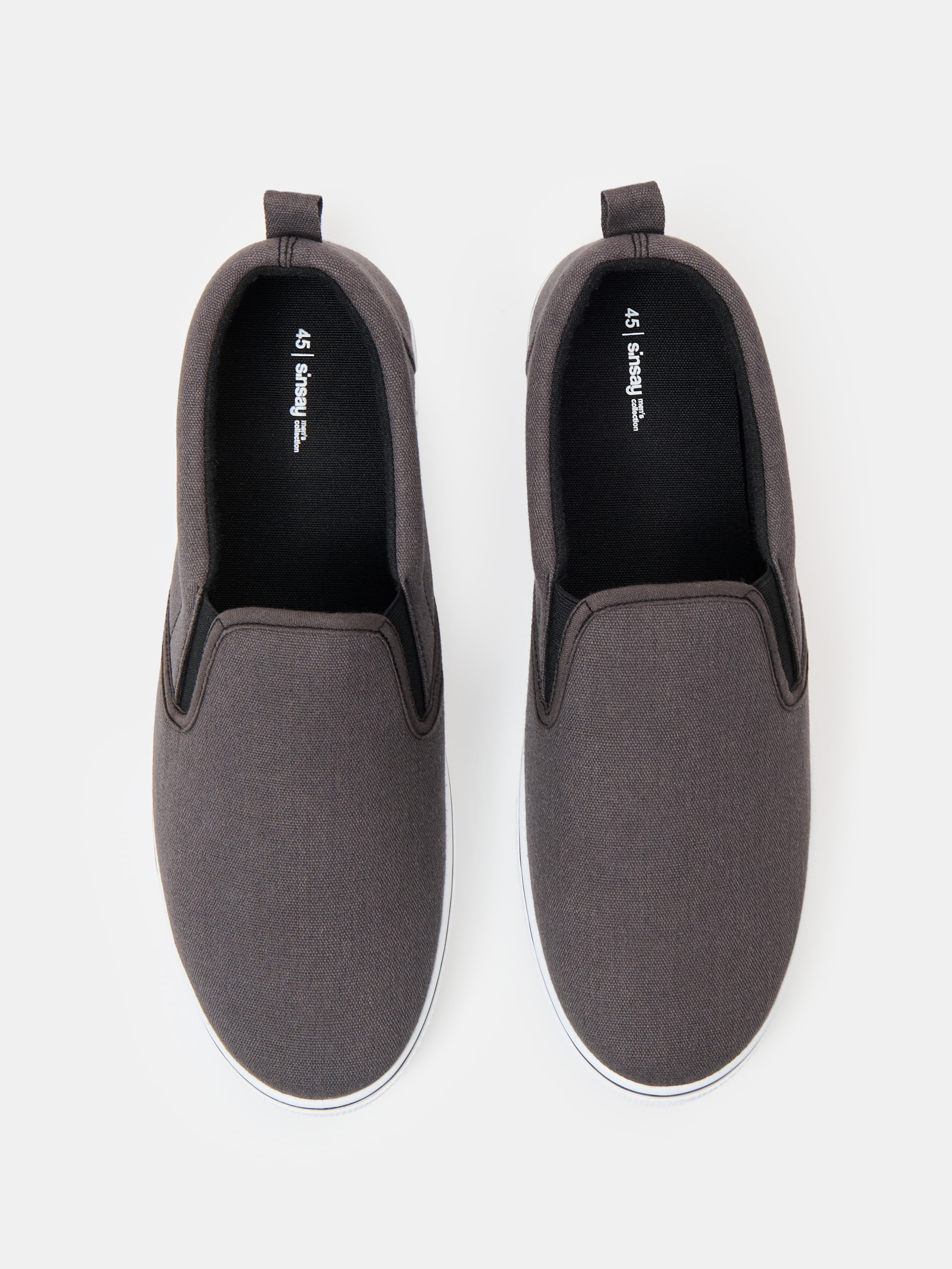 Trampki typu slip-on