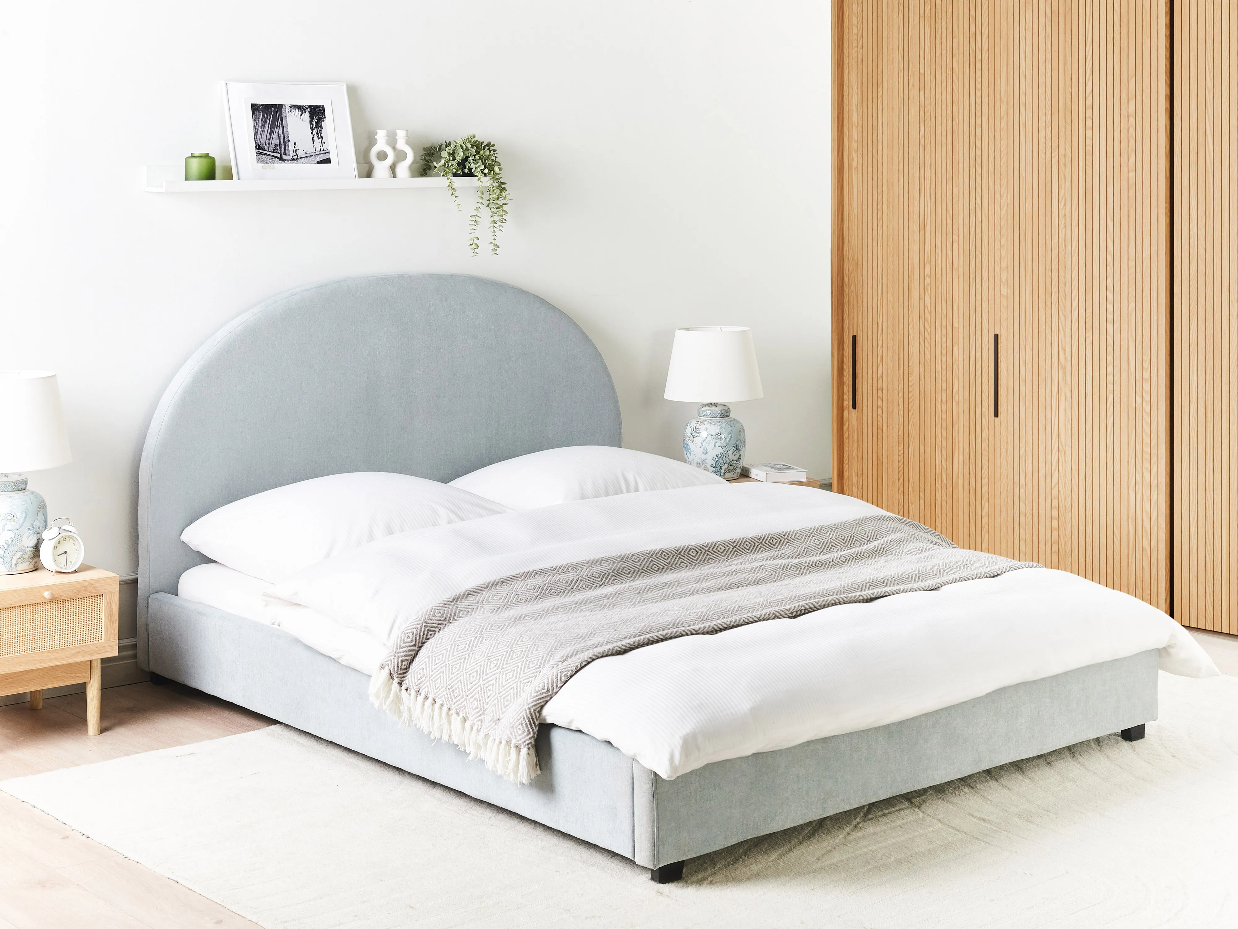 Bed Chenille VAUCLUSE 160 x 200 cm (EU King Size) Light Blue