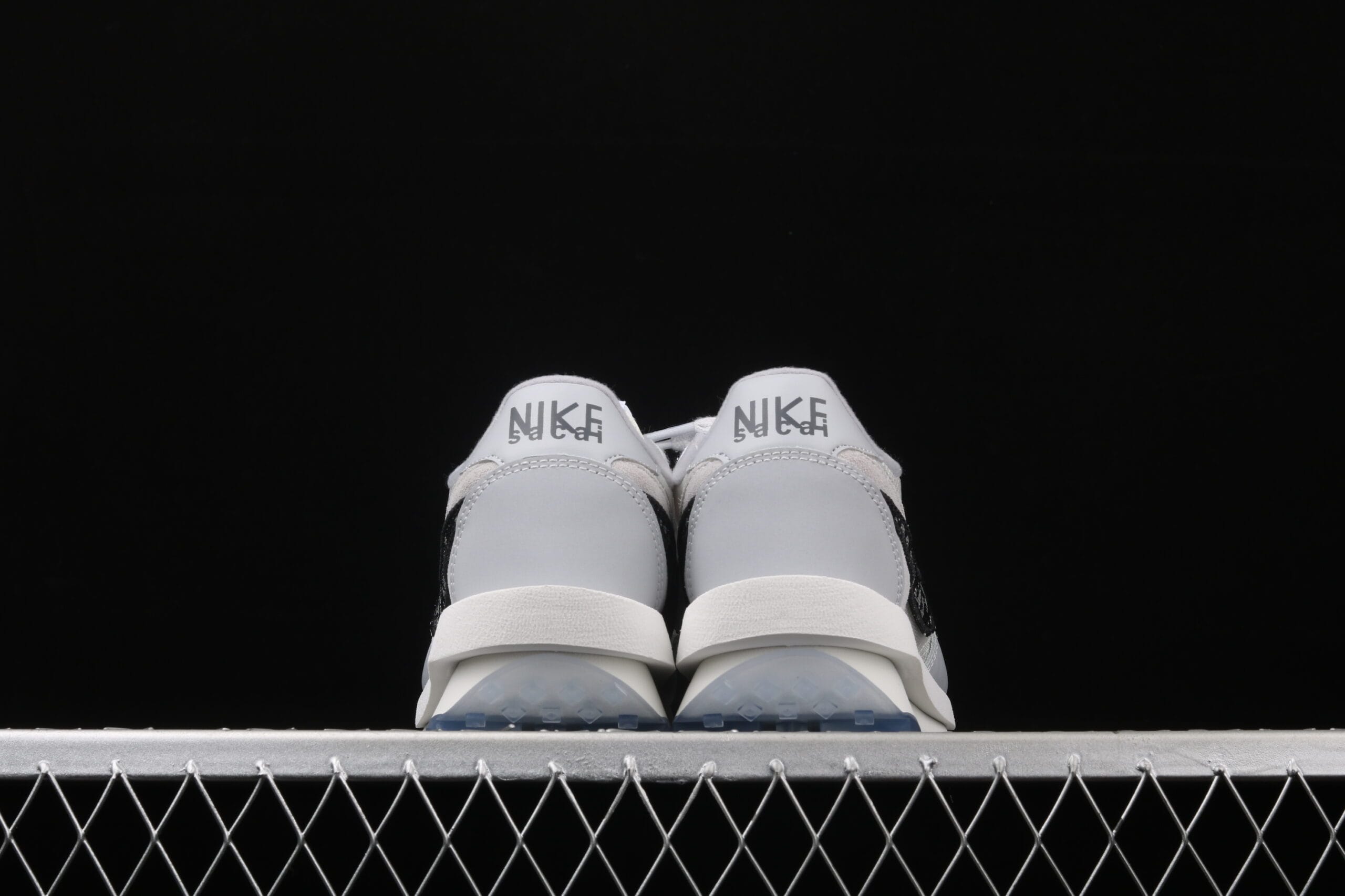 Dior x Sacai x Nk LVD Waffle Daybreak, Swoosh Silver