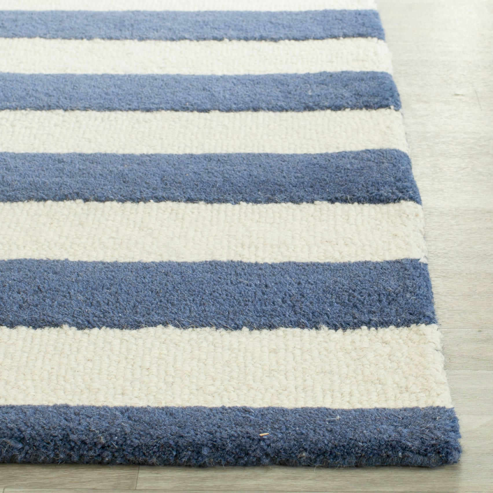 CAMBRIDGE - Tapis de salon interieur en bleu marine & ivoire, 122 x 183 cm