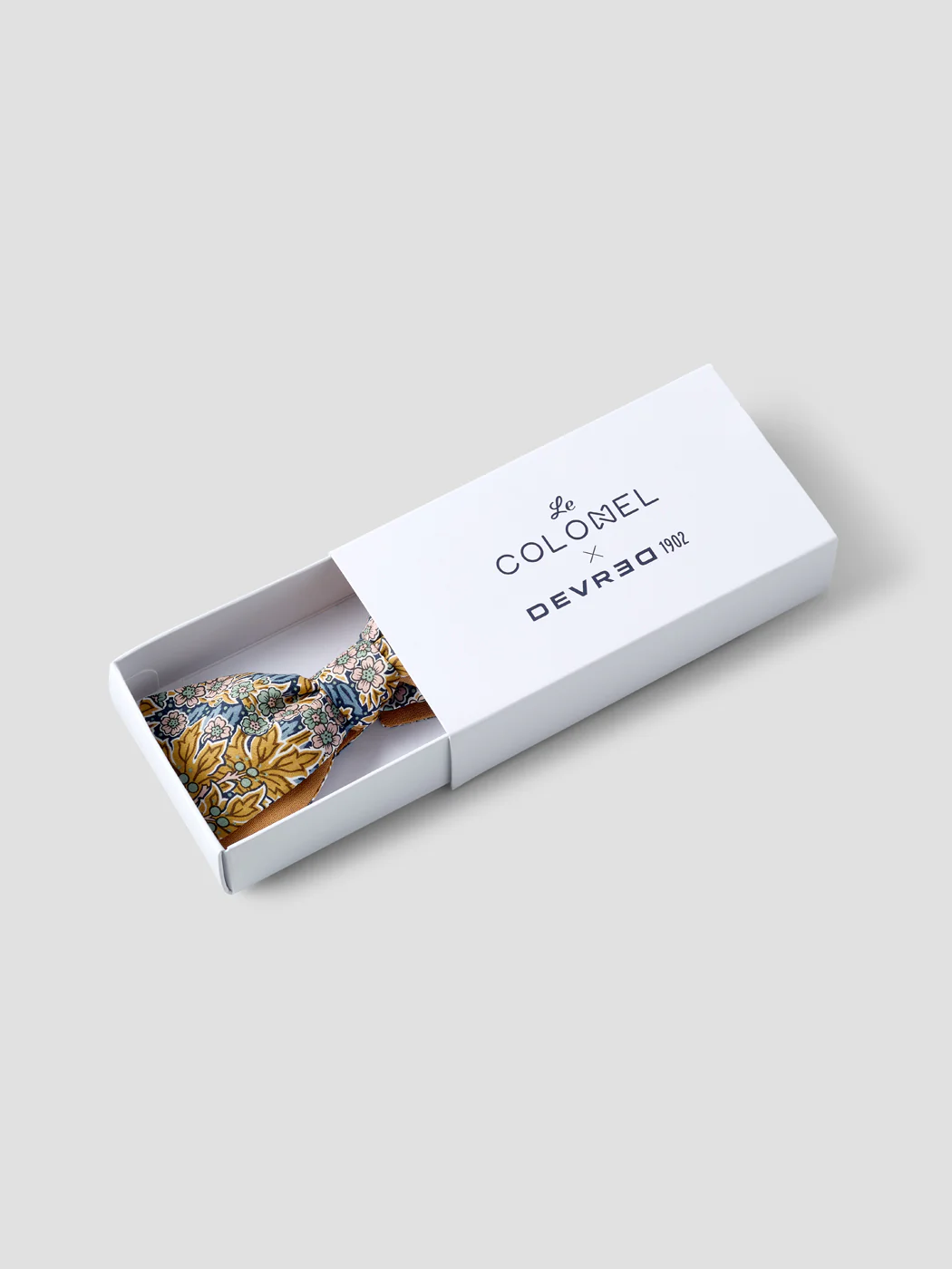 Nœud papillon fleuri Le Colonel