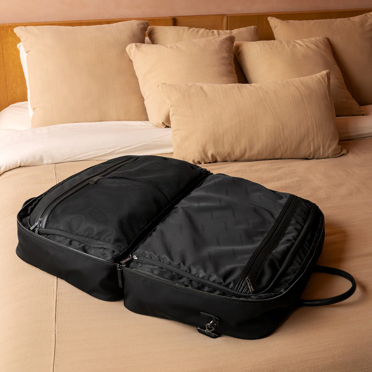 The Oslo – Black Recycled Nylon Travel Weekender Bag