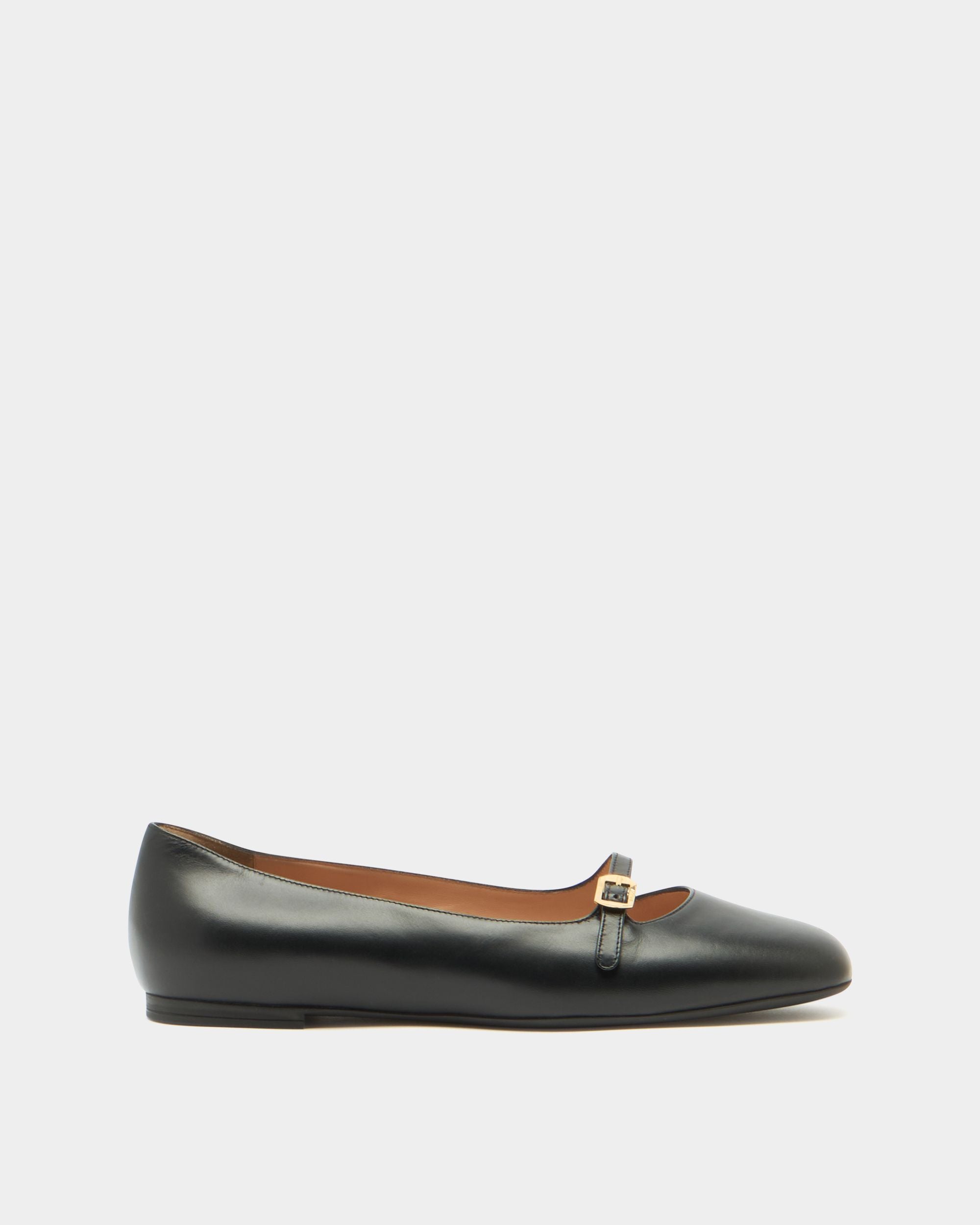 Flache Ballyrina Mary-Janes aus schwarzem Leder