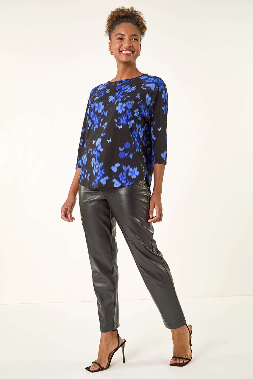 Roman Floral Print Round Hem Top