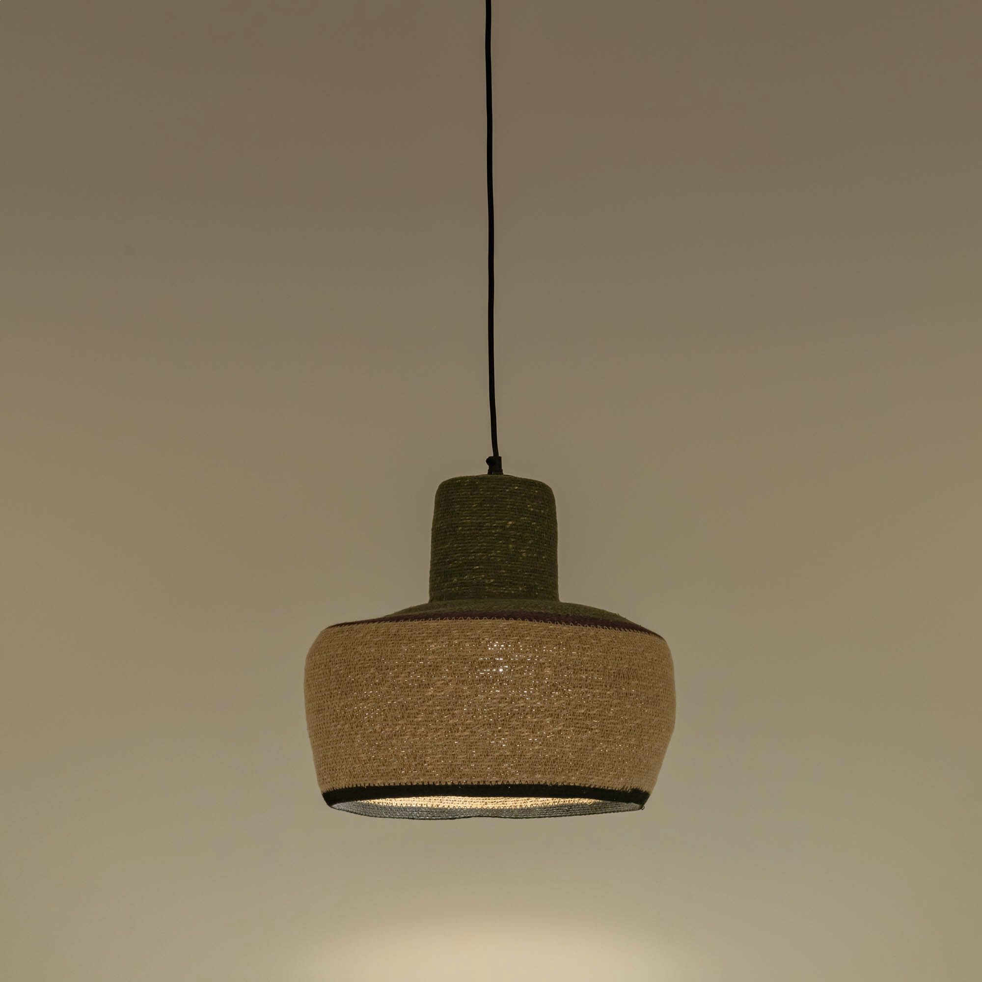 RUBIA - Suspension électrifiée en jonc de mer D30cm - naturel