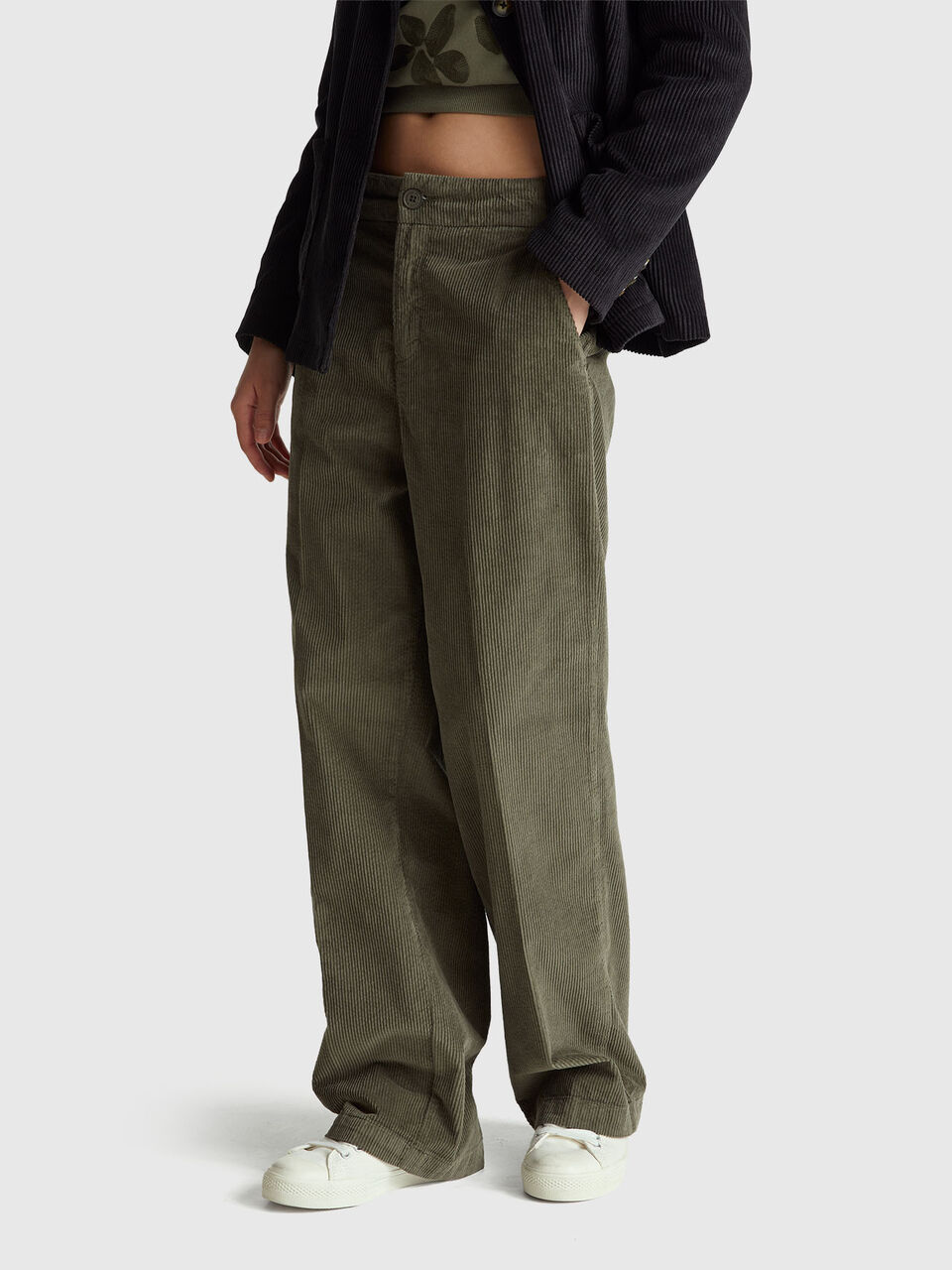 Wide velvet pants