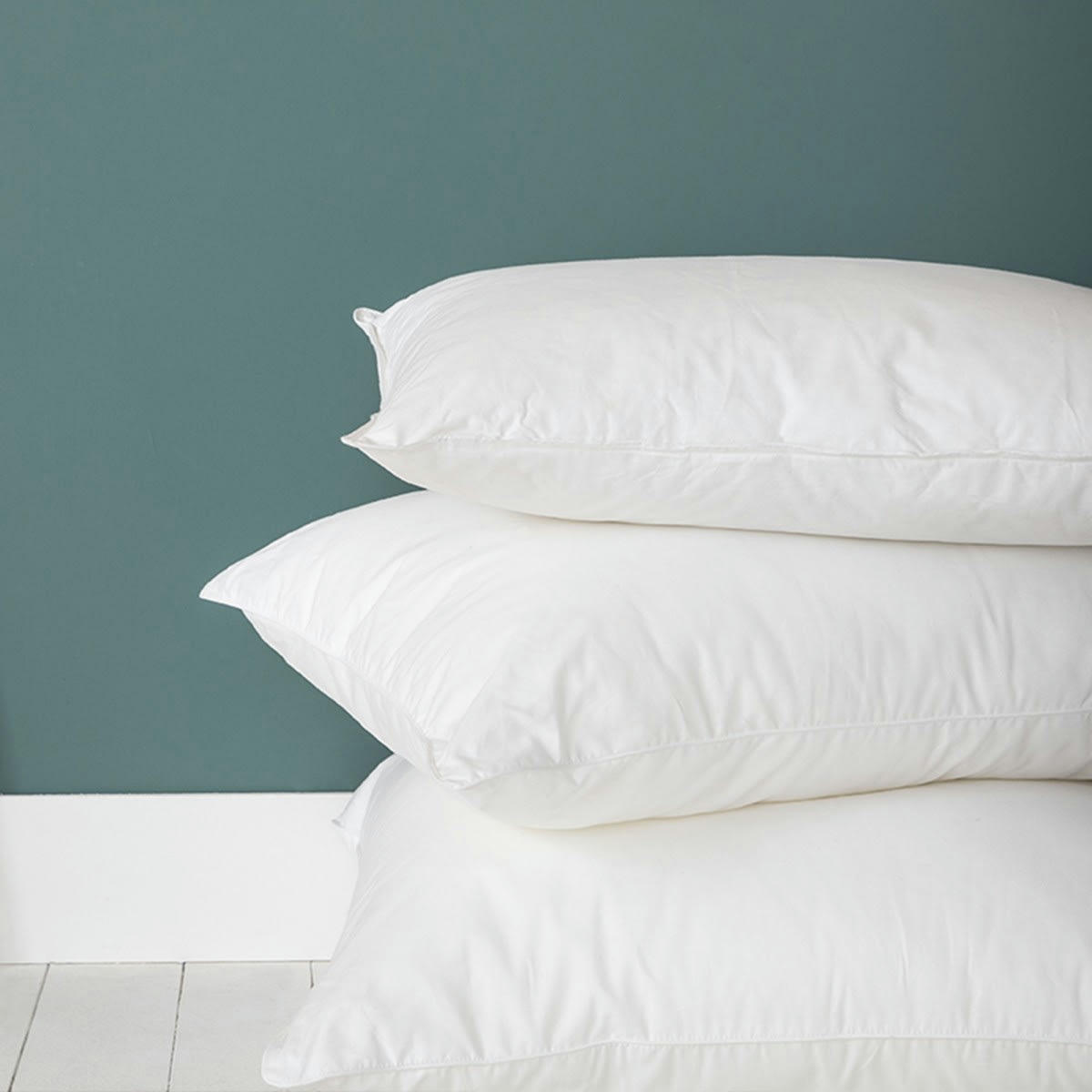 ADAM - Oreiller ferme en coton synthétique 50x75