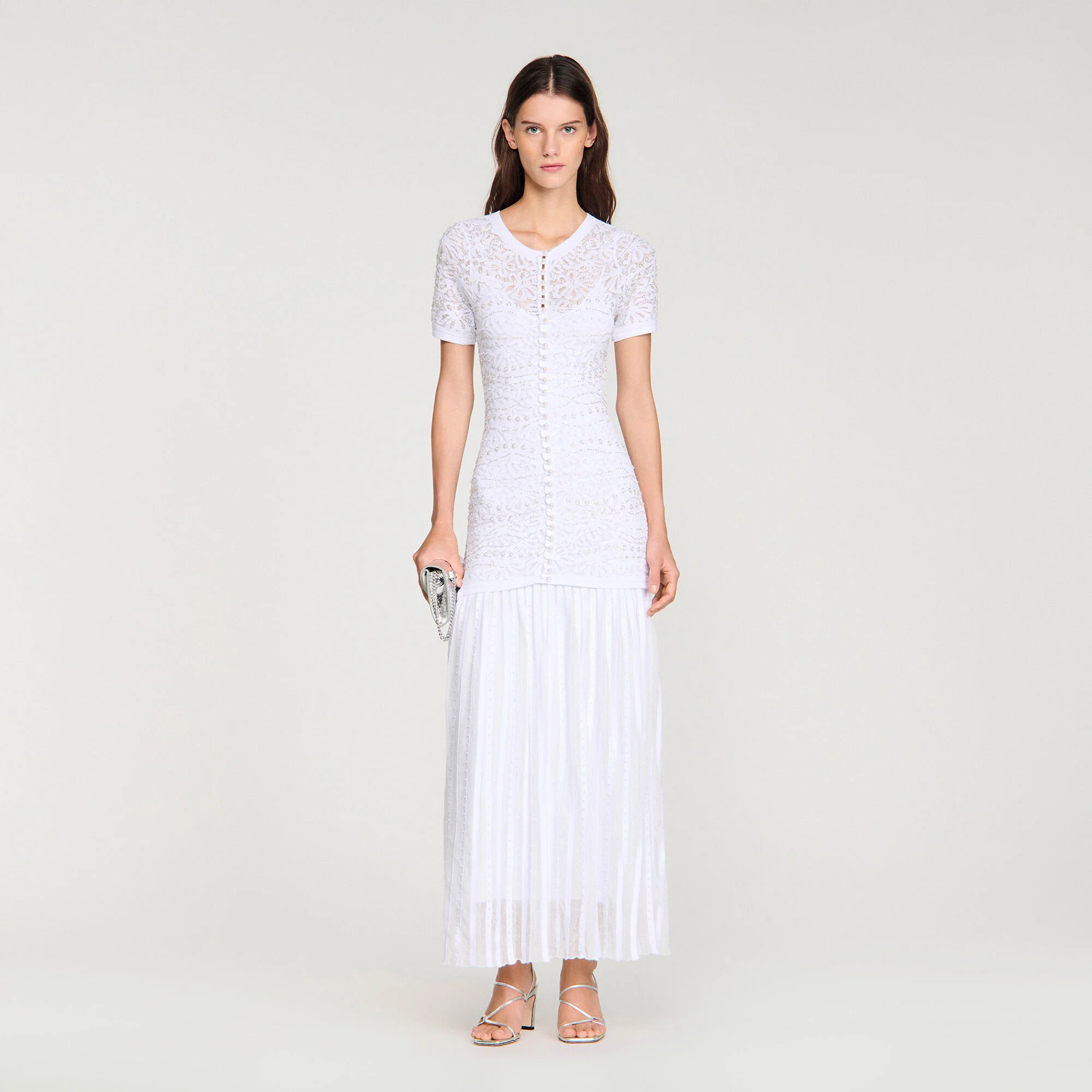 Robe longue en maille perlée