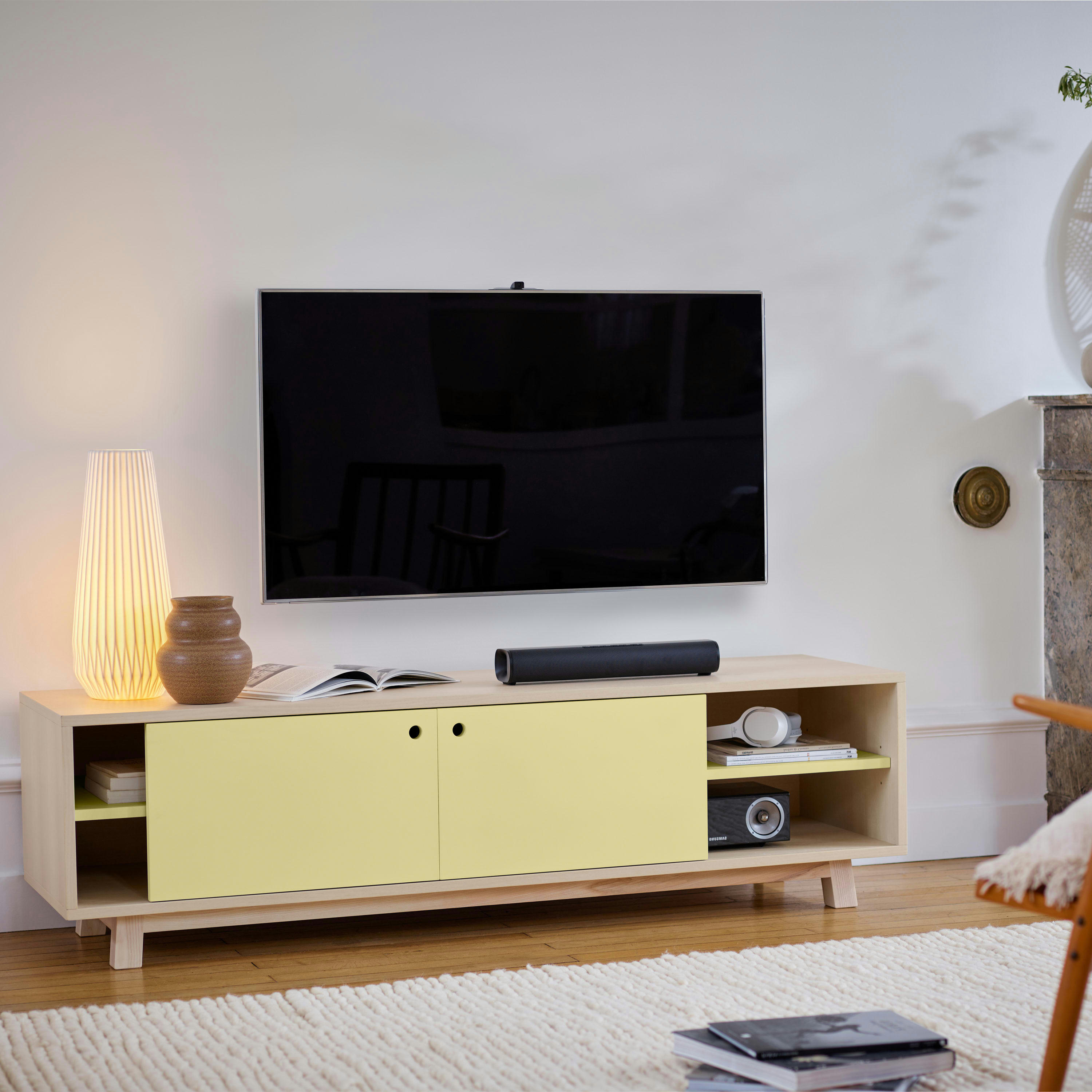 KUBE - Meuble TV 2 portes coulissantes 120 cm, en frêne