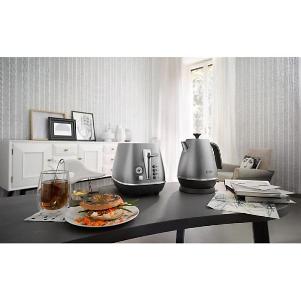 Bouilloire Electrique- DELONGHI - KBI2001.S - 2000 W - 1,7 L - Métal mat / Détails chromé