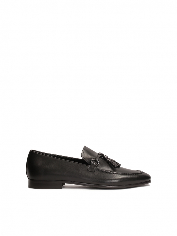 Black loafers with tassel