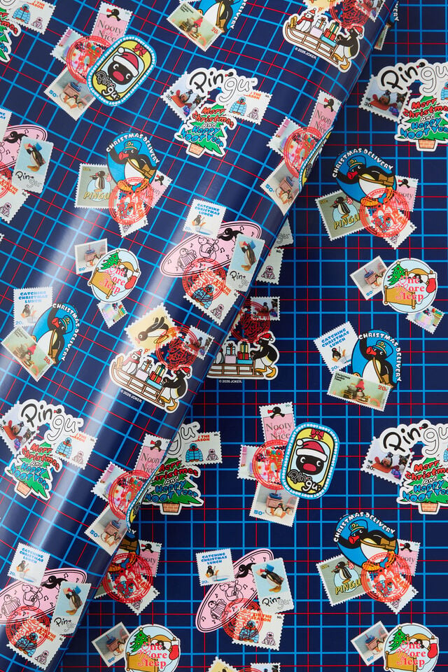 Pingu 30m Wrapping Paper Roll