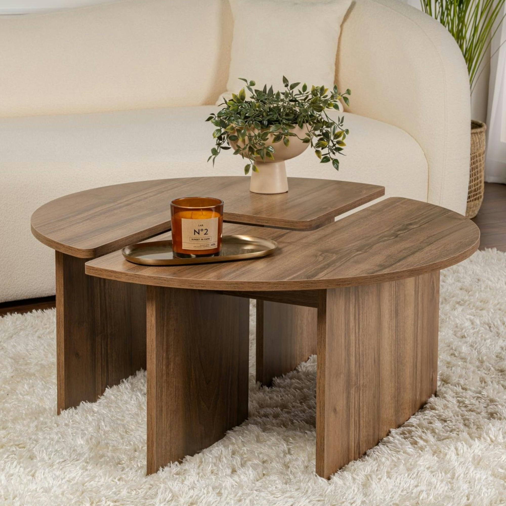 Table basse ronde effet bois de noyer - design puzzle MARFA