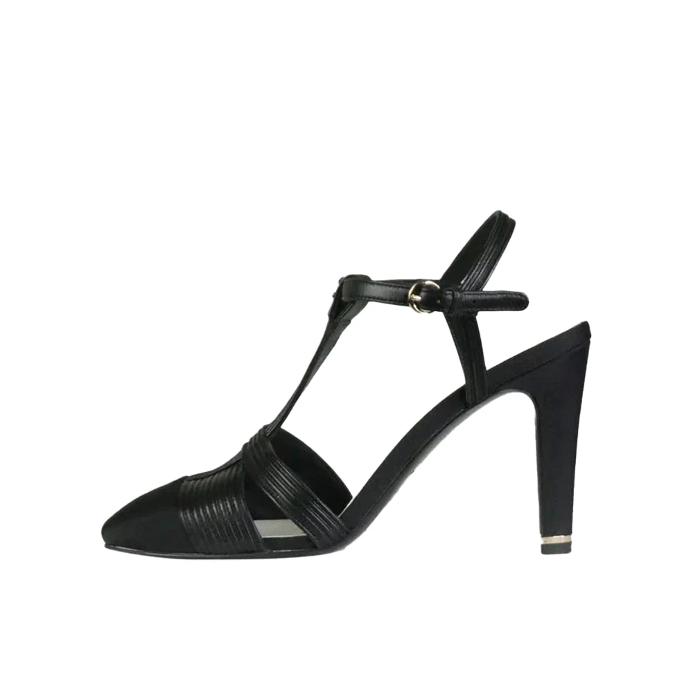 CHANEL C buckle Rhinestone High Heels