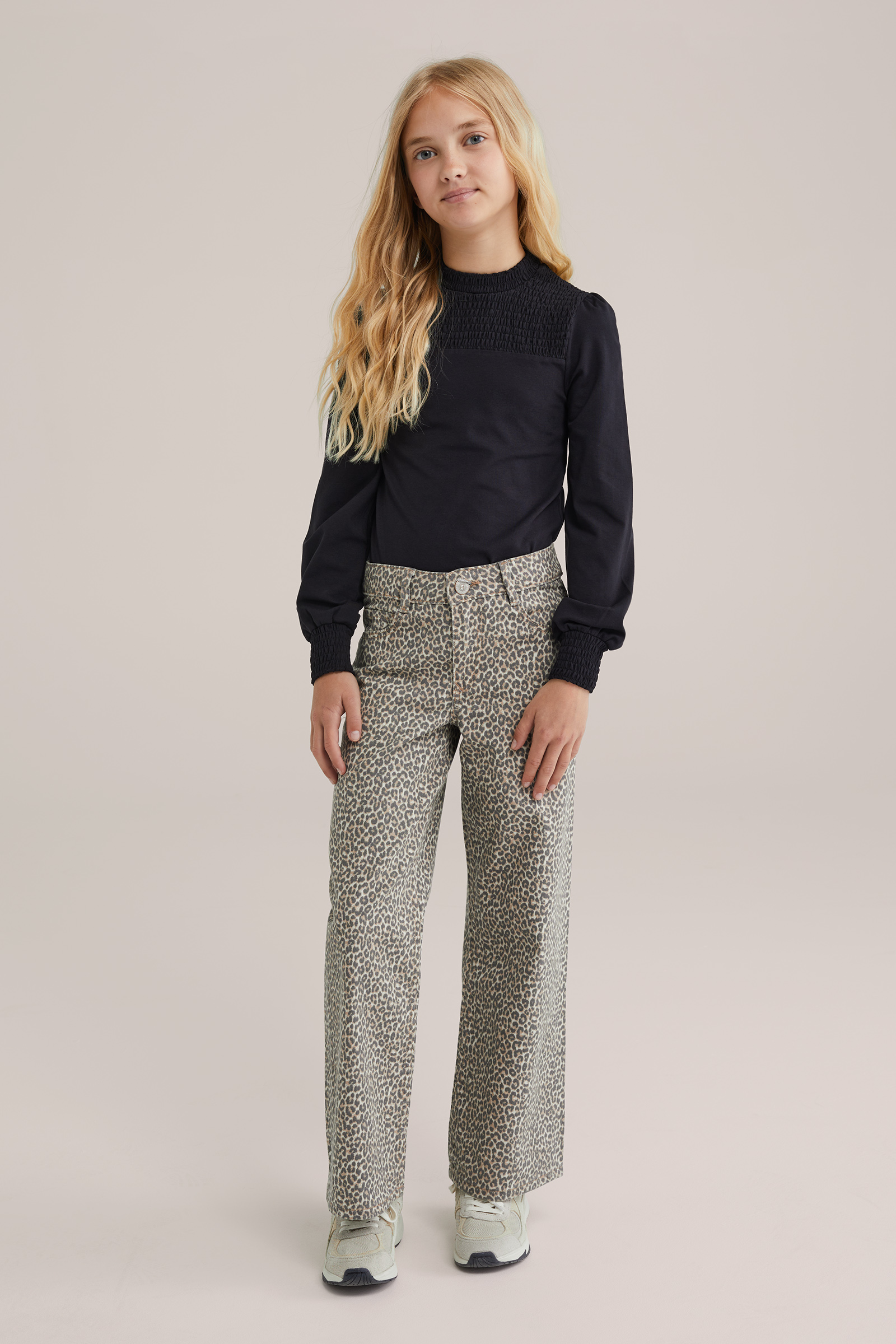 Meisjes T-shirt met gesmokt detail