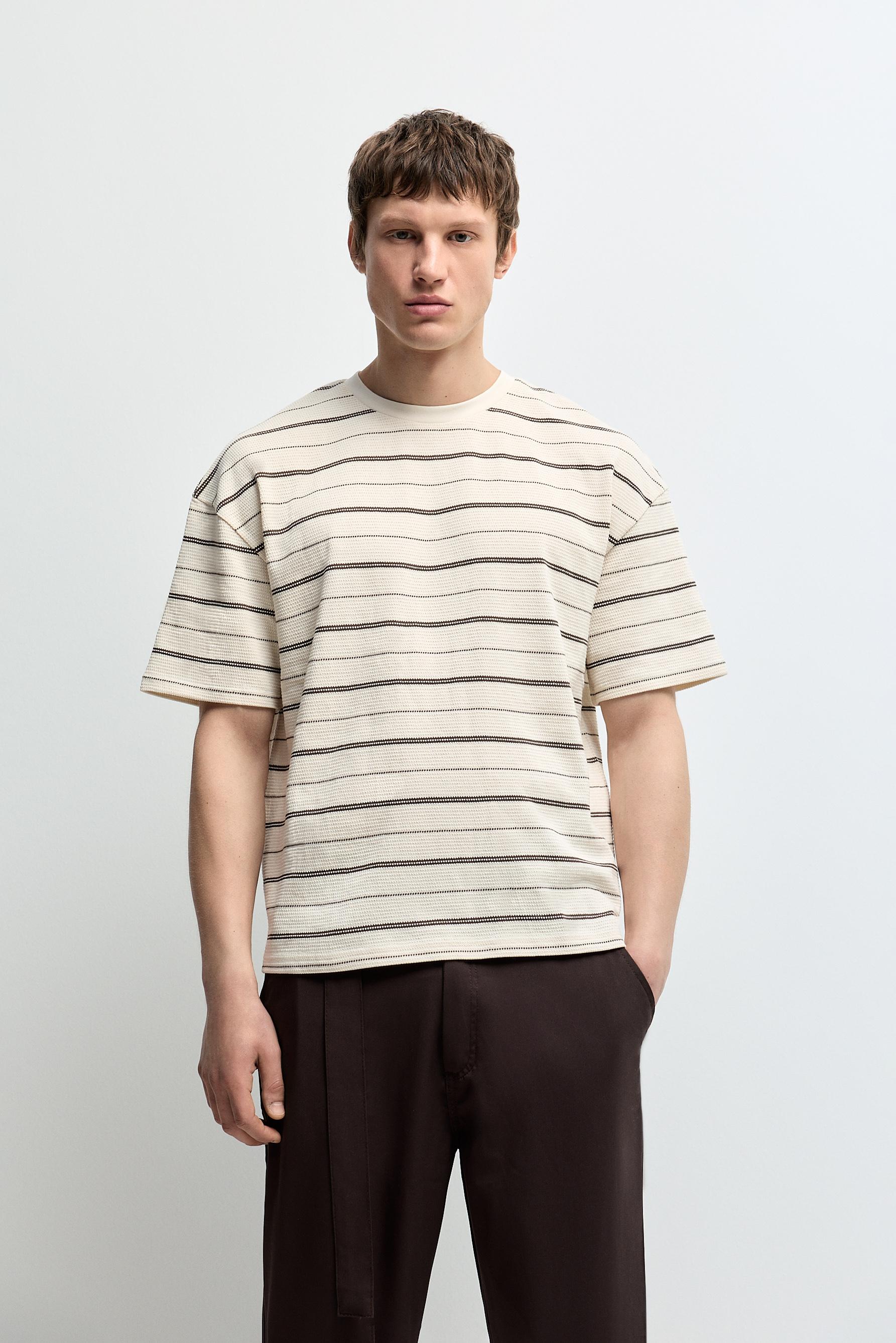 Camiseta estructura rayas