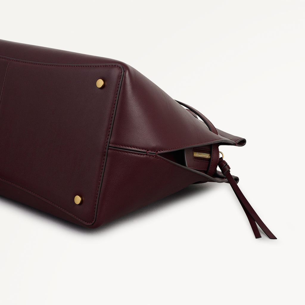 The Christina - Large Ziptop Shoulder