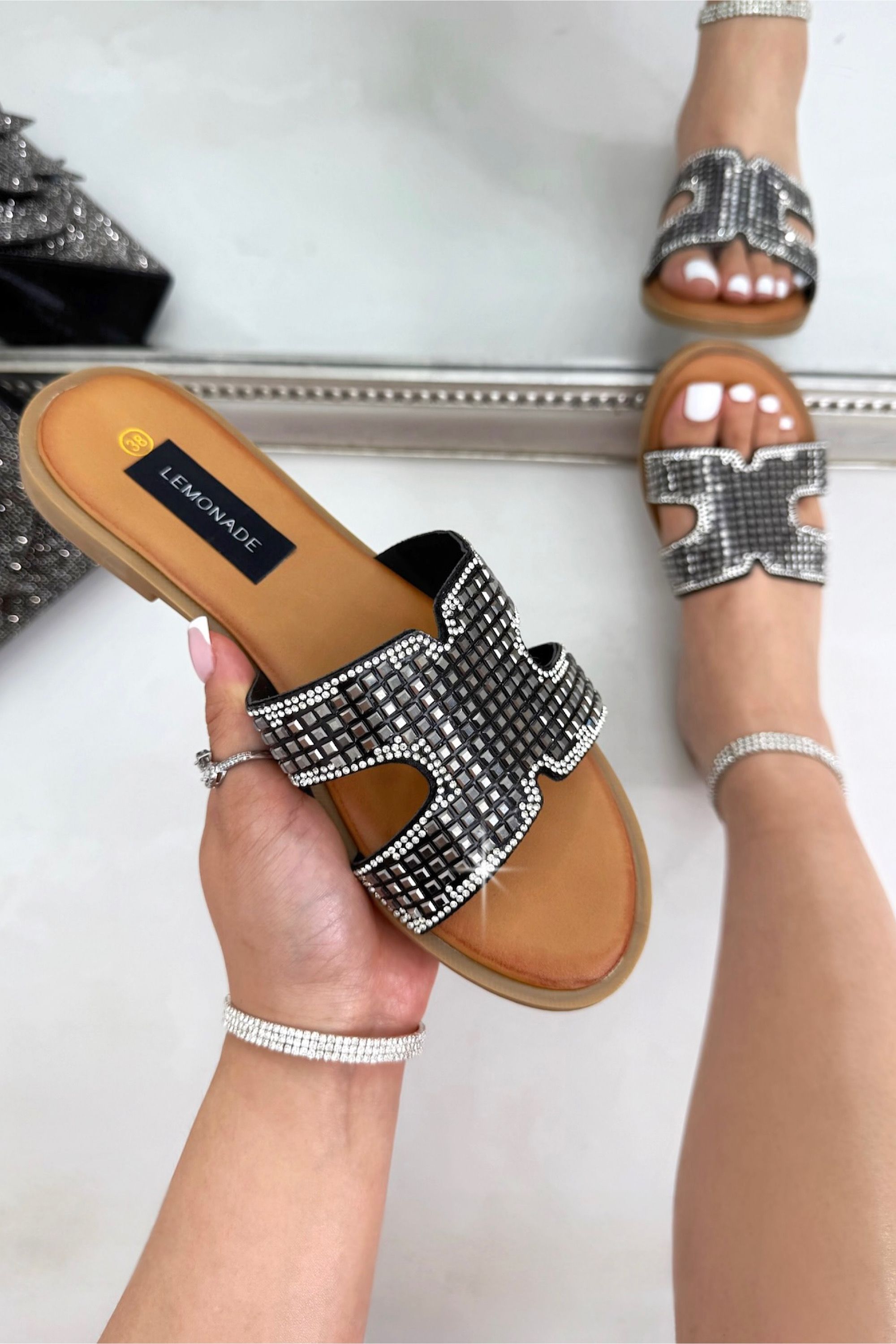 Love Lemonade Sparkle Glow Halo Cut-Out Sliders