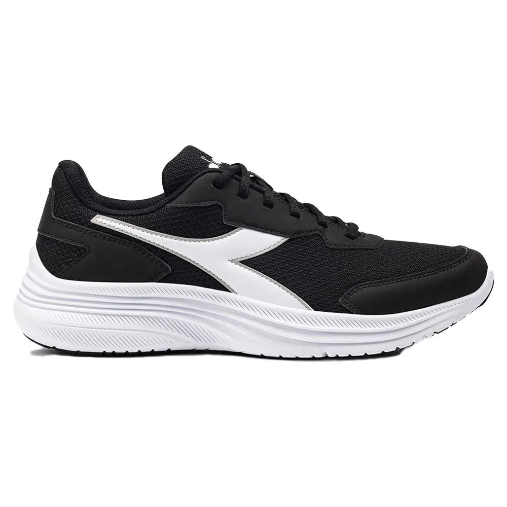 DIADORA Eagle 7 running shoes