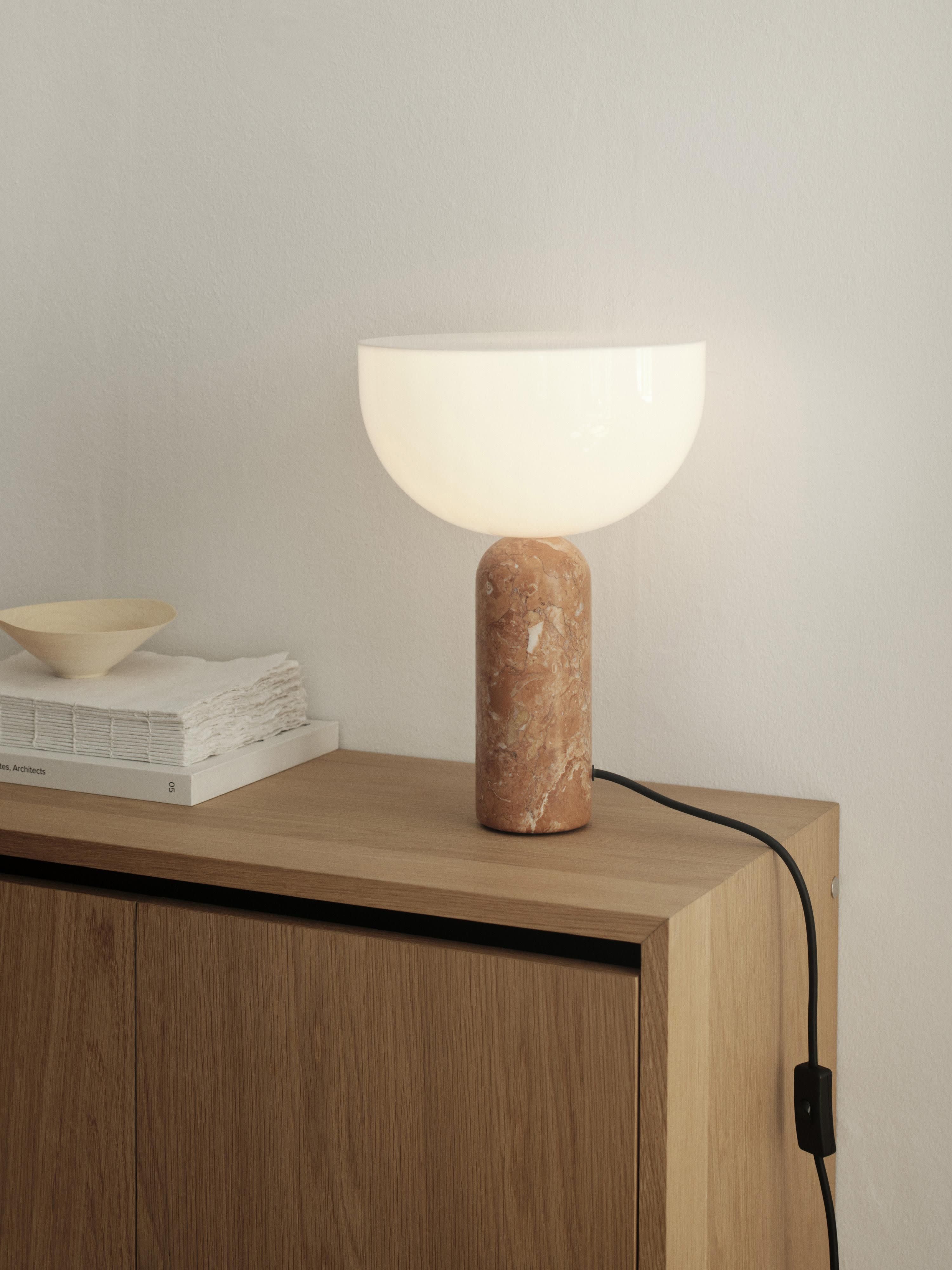 Tischlampe Kizu aus Marmor, in verschiedenen Größen