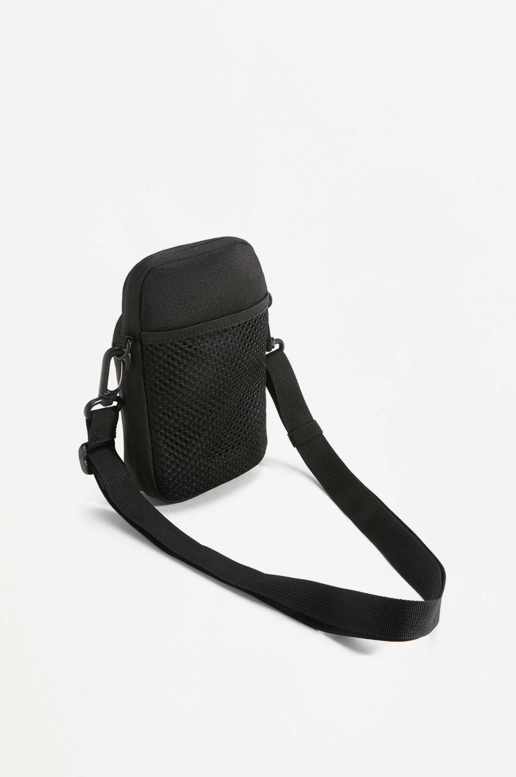 Bolso bandolera Umbro Beyond the pitch