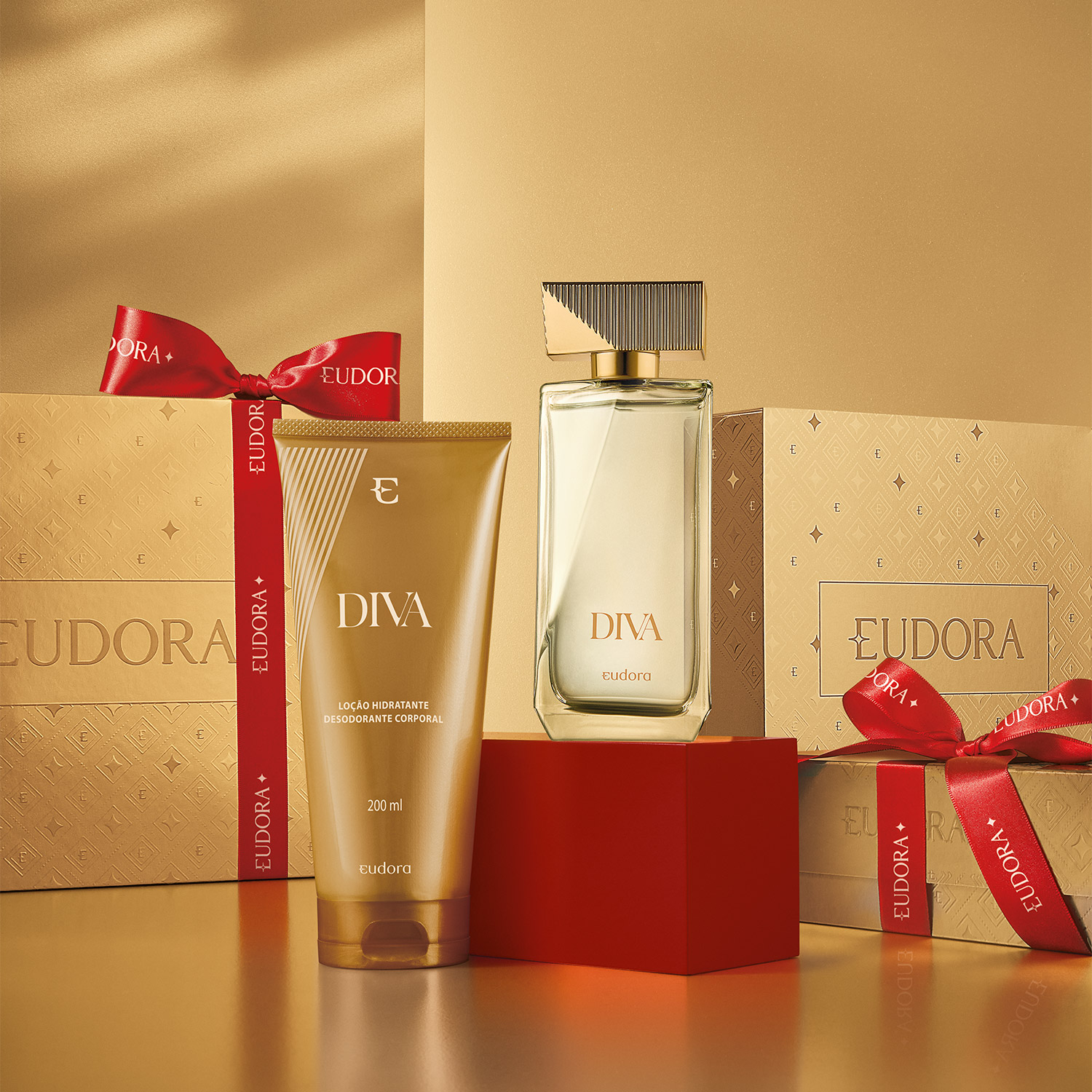 Kit Presente Diva: Desodorante Colônia 100ml   Loção Hidratante Desodorante Corporal 200ml