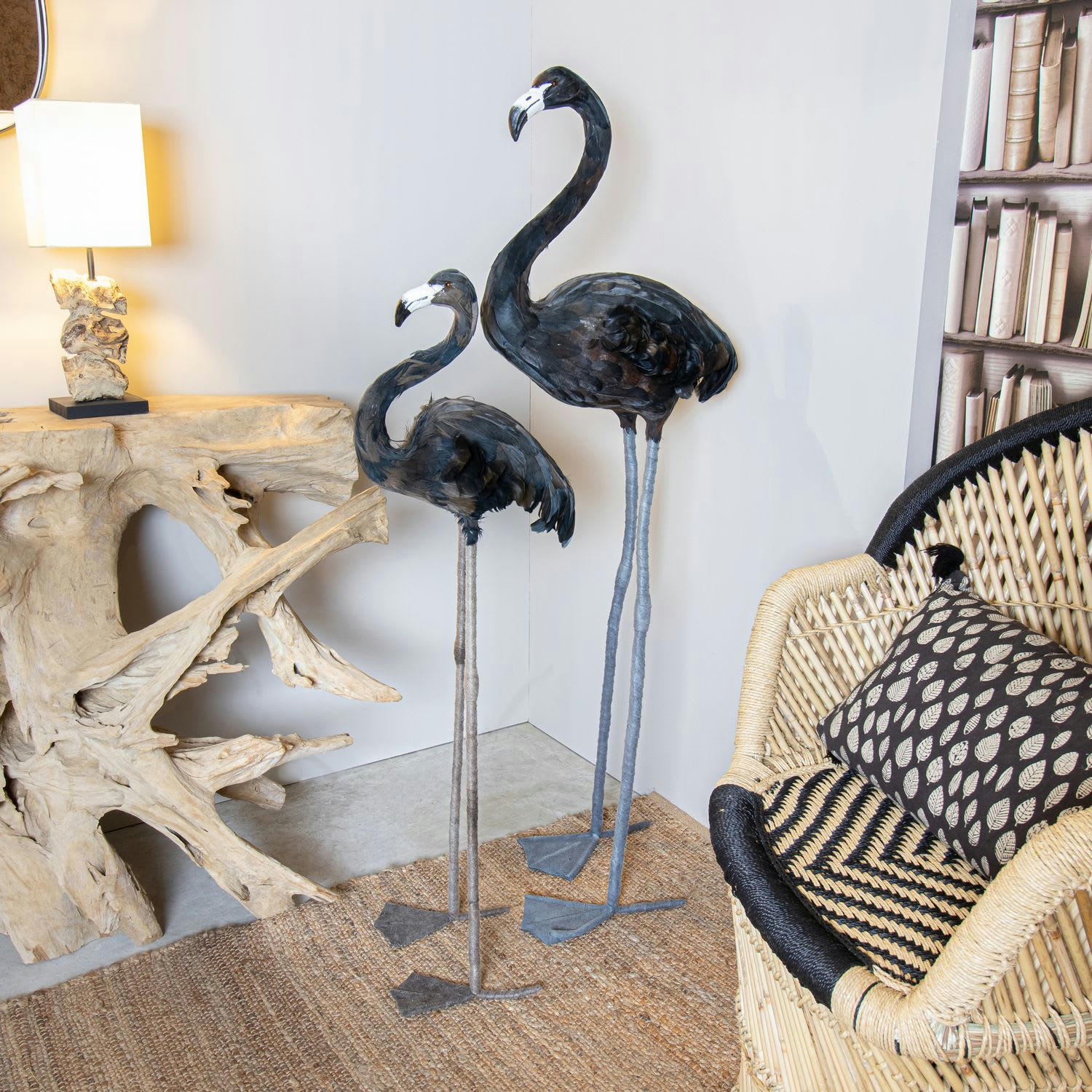 FLAMINGO - Flamant en plumes d'oie noires H105cm