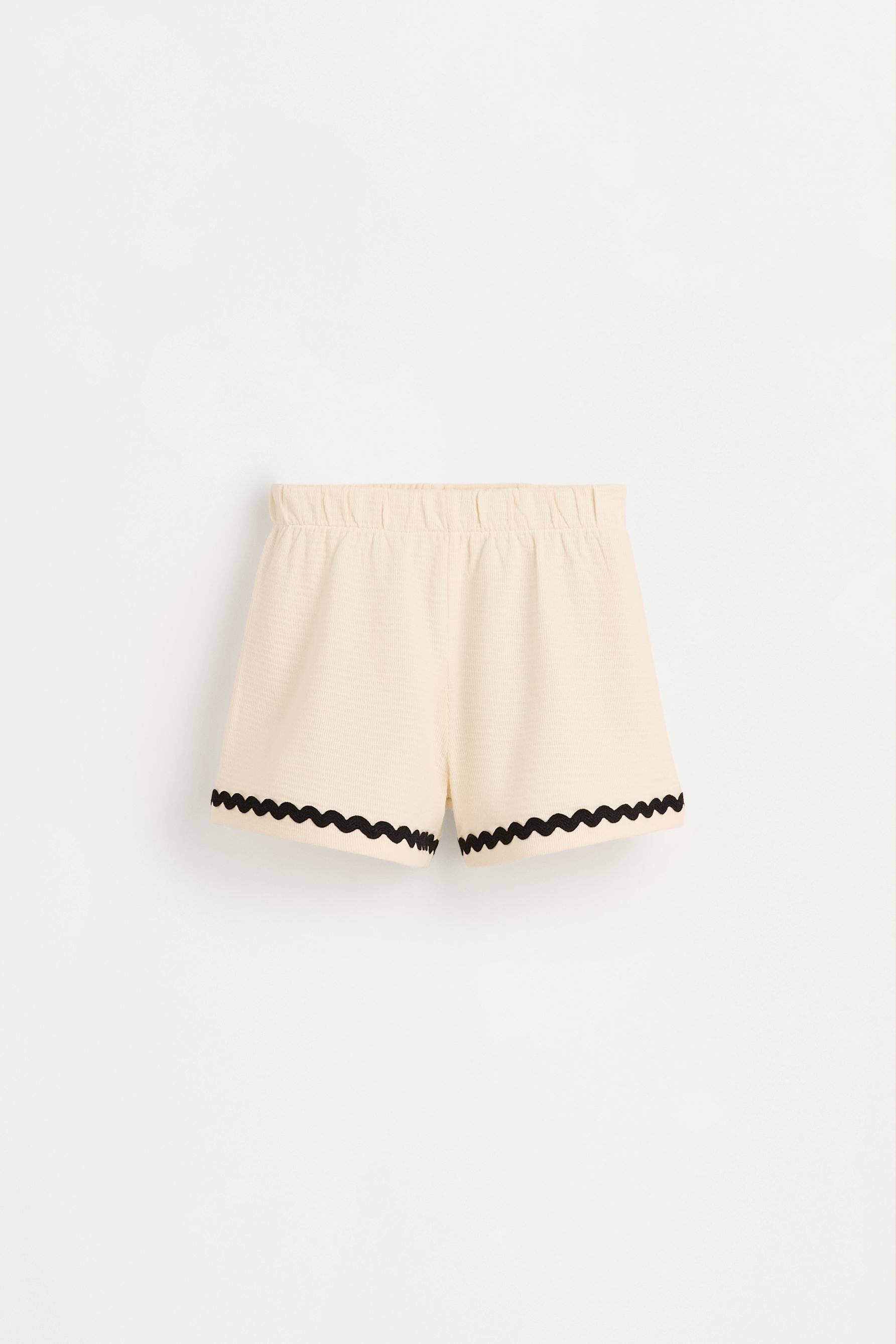 Short punto cortado