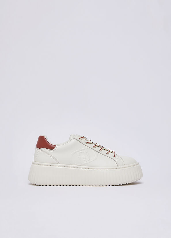 Sneakers in pelle con maxi logo