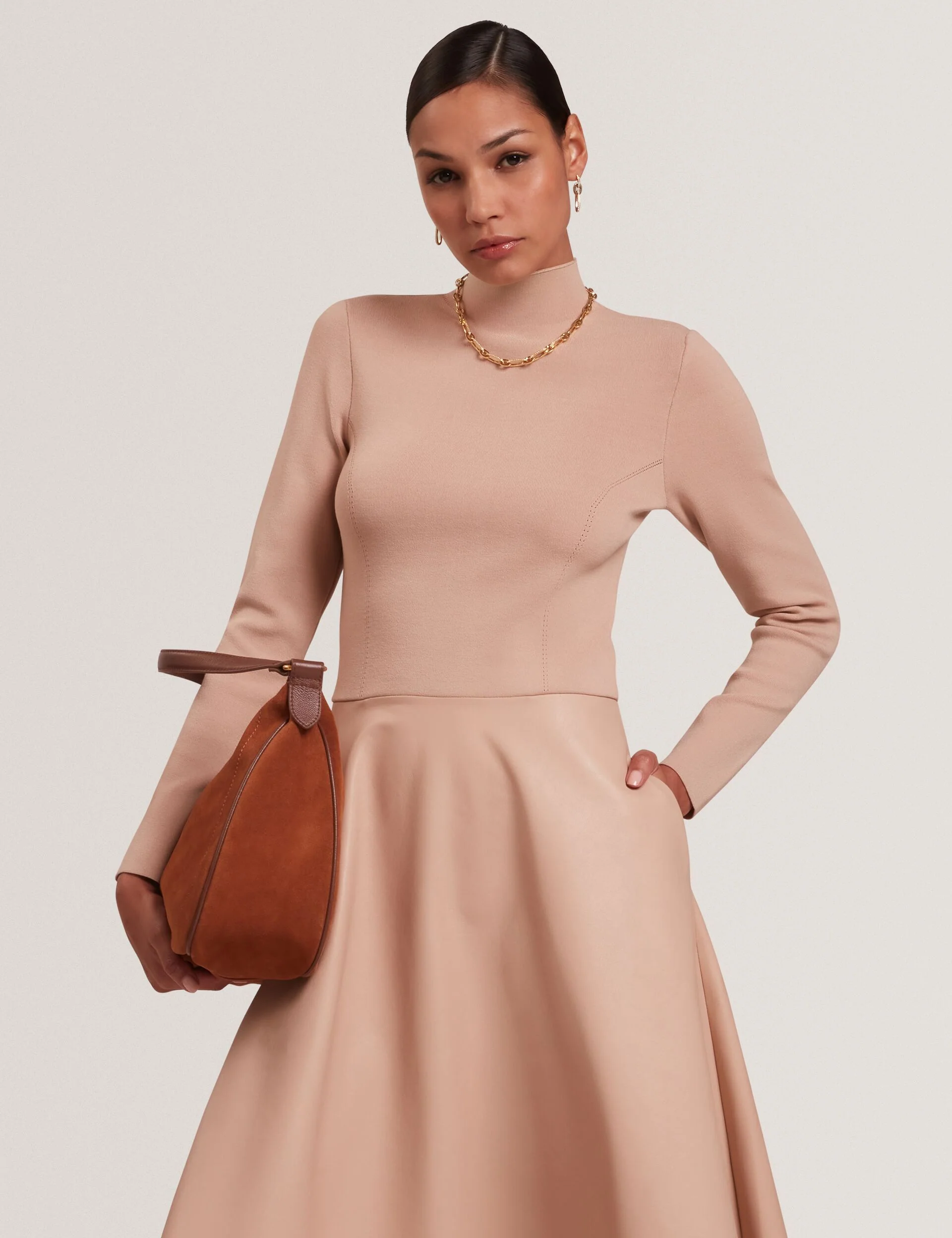 ALLMIE | TAUPE