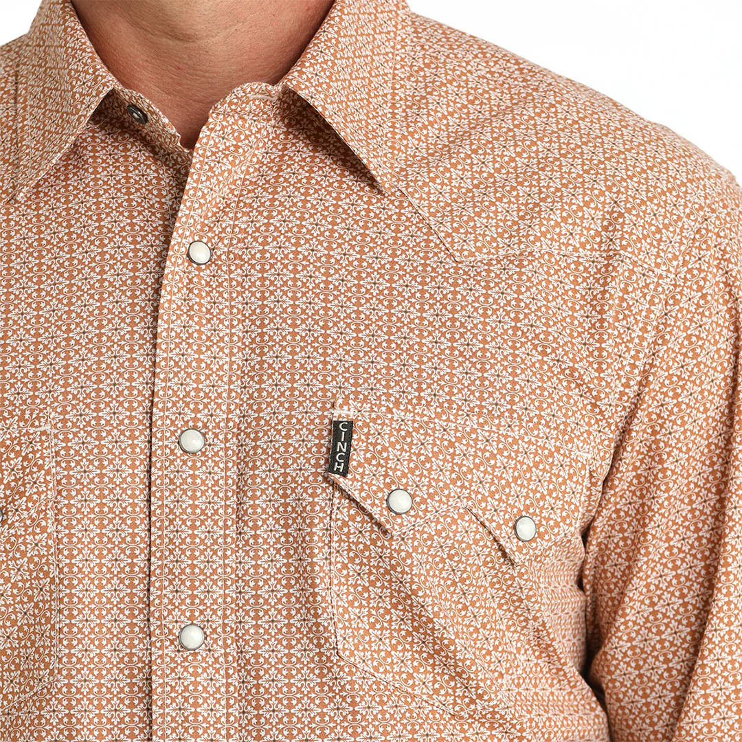 Мужская рубашка Cinch с геометрическим принтом, длинными рукавами и застежкой на кнопках.