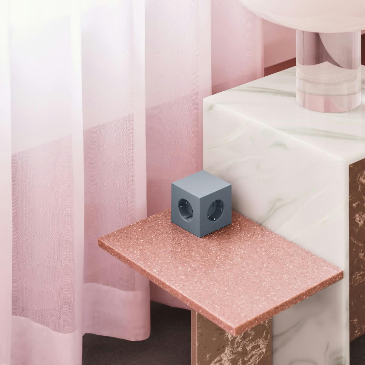 - Multiprise Square 1 Usb-c 30W, 1.8M Shark Blue