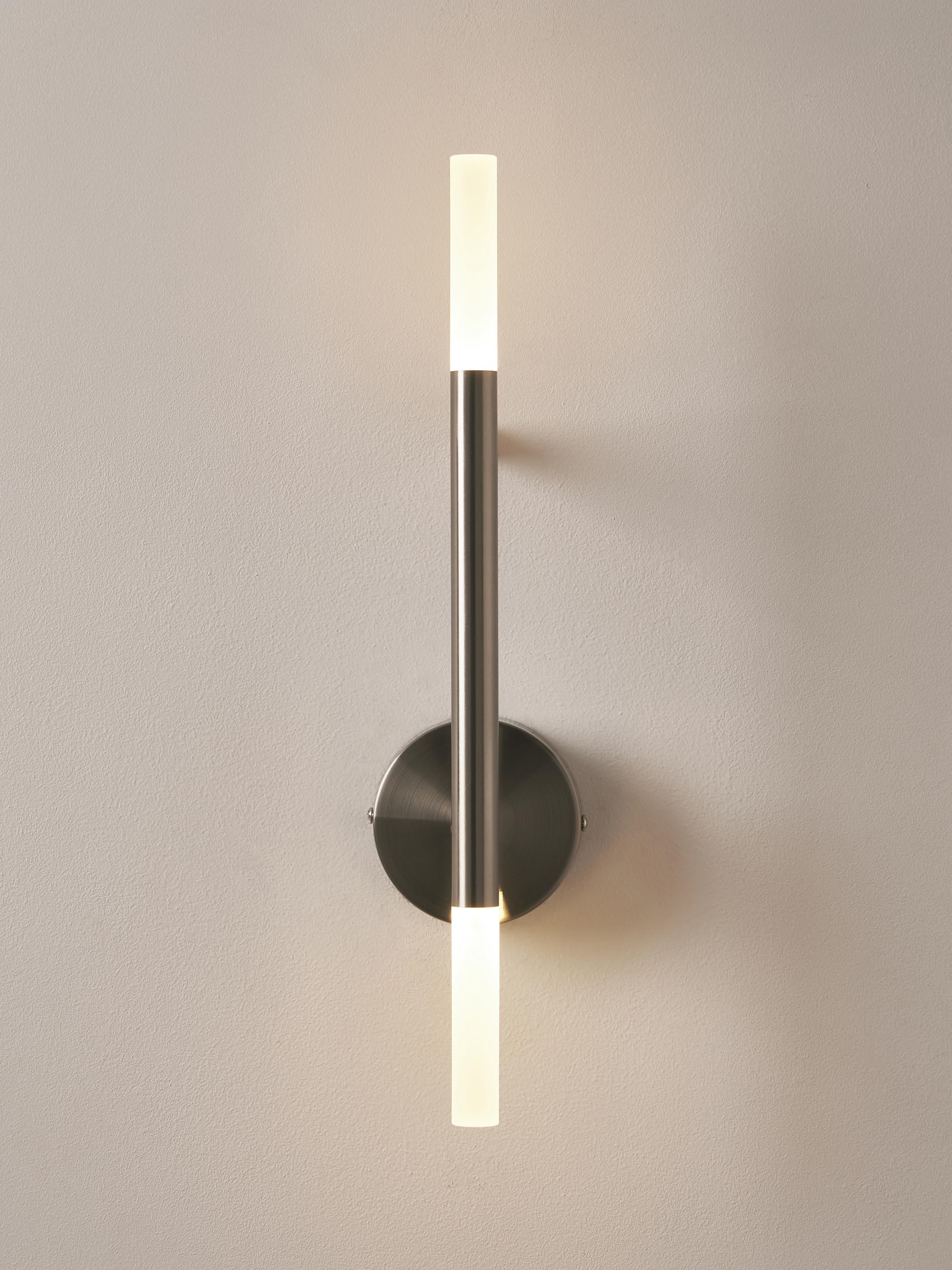Große LED-Wandleuchte Gratia