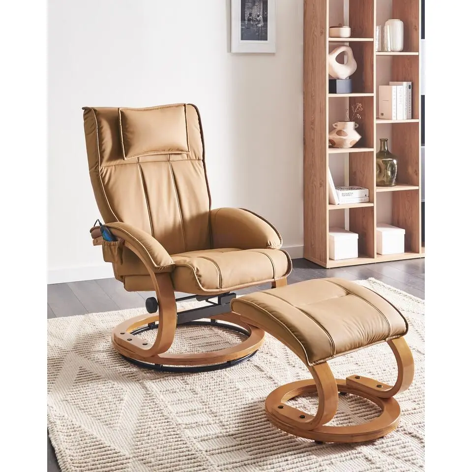 MAJESTIC - Massagefauteuil met hocker - Lichtbruin - Kunstleer