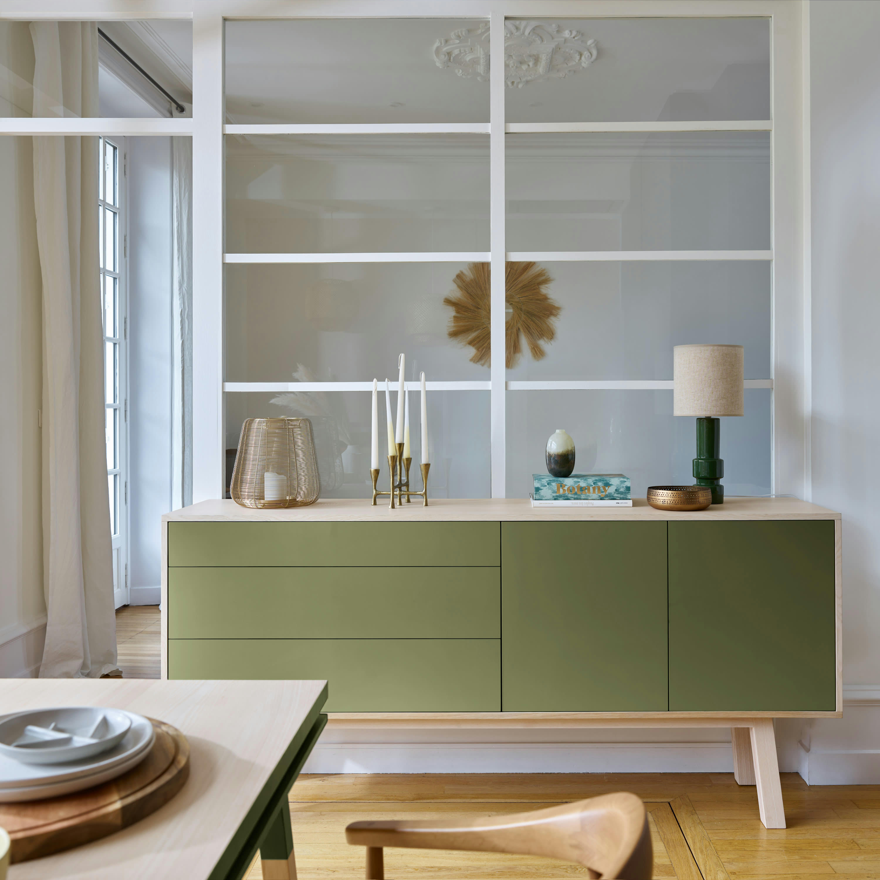 KUBE - Buffet en frêne 2 portes+3 tiroirs 180 cm, hauteur 94 cm