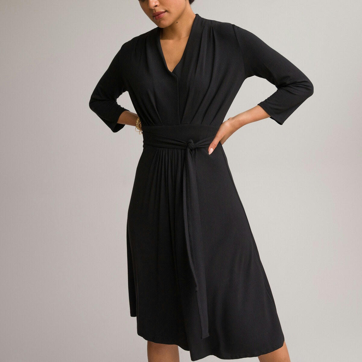 Robe évasée, maille fluide, manches 3/4