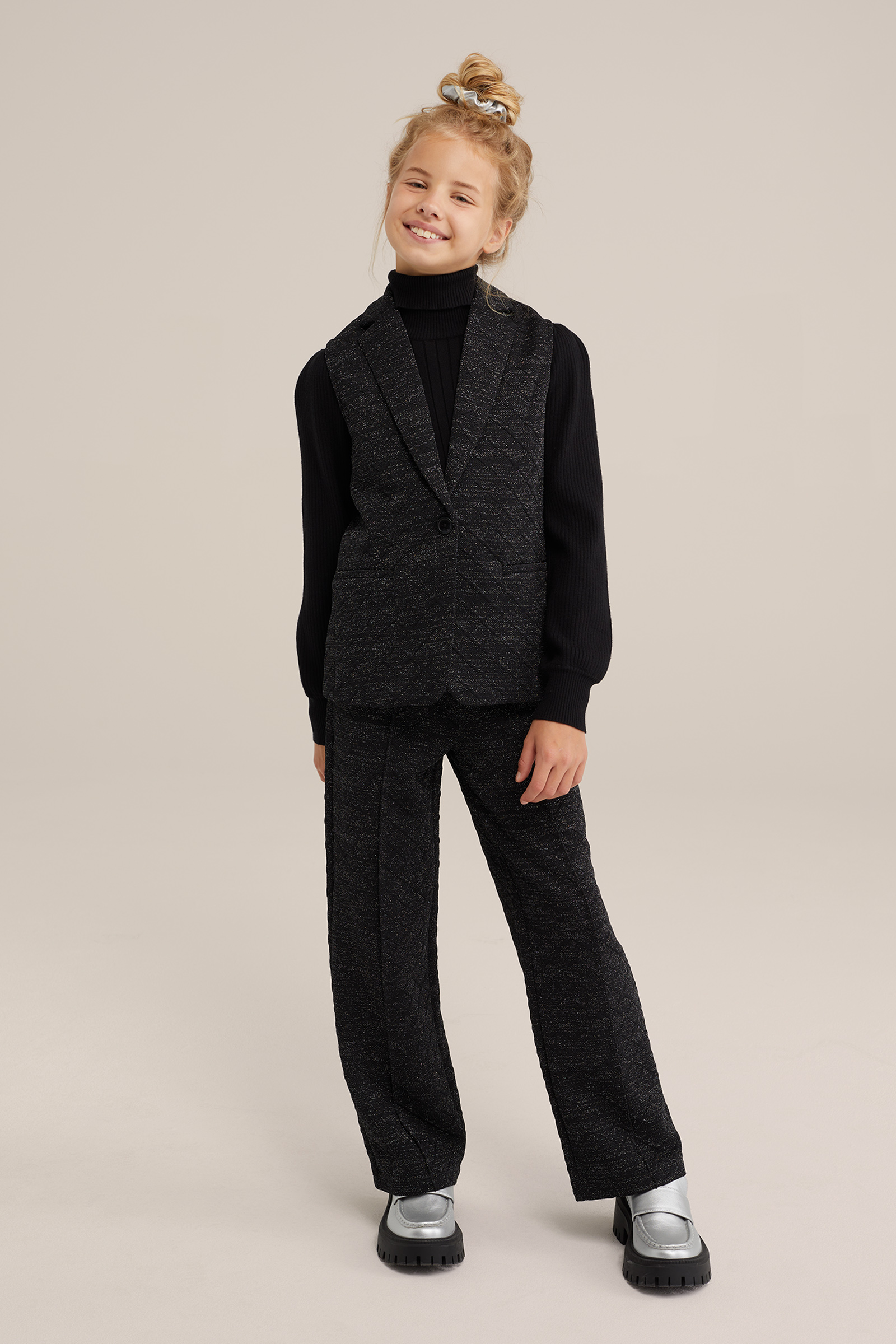 Meisjes gilet met glittergaren