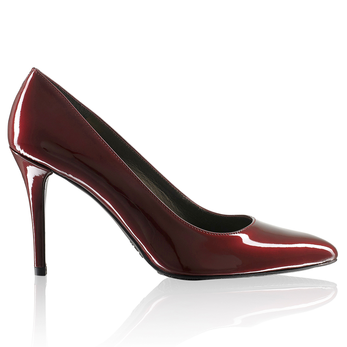 Russell & Bromley PLUNGE Pointed Toe Court