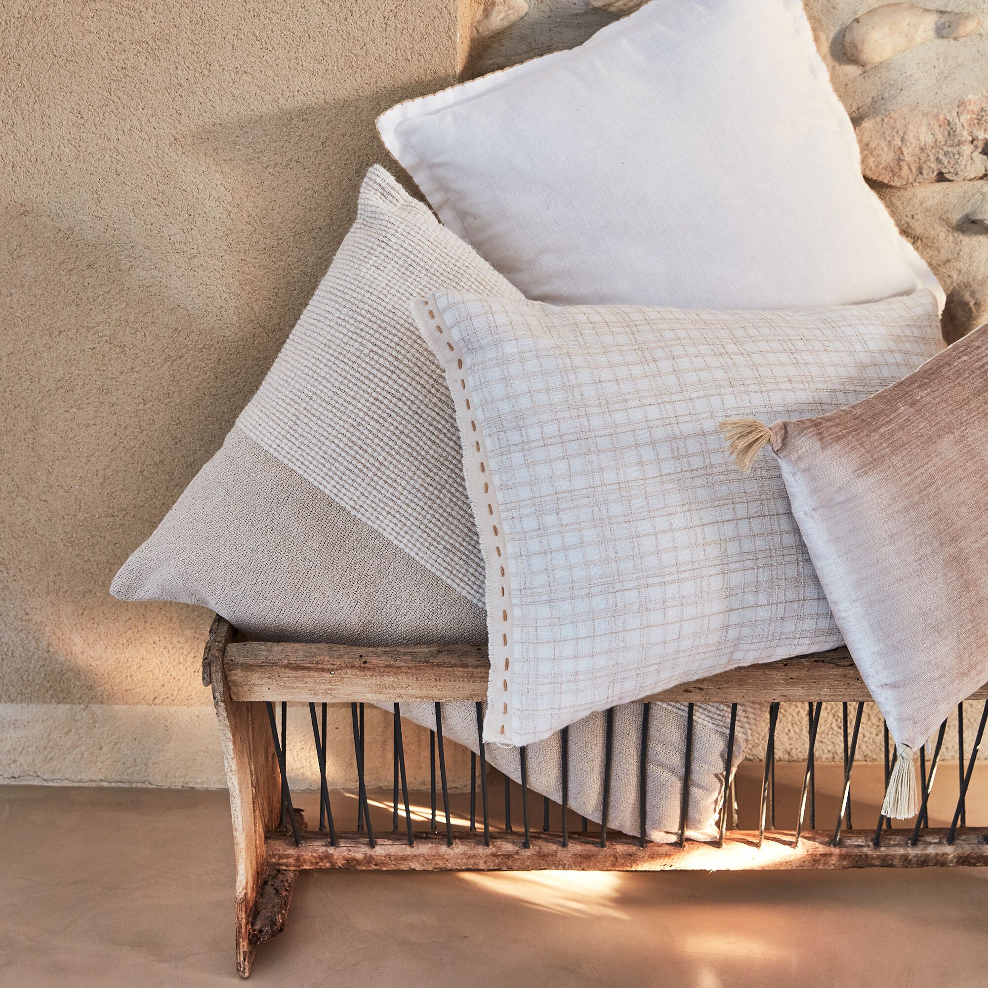 SAULT - Coussin tissé en coton 50x70cm - beige