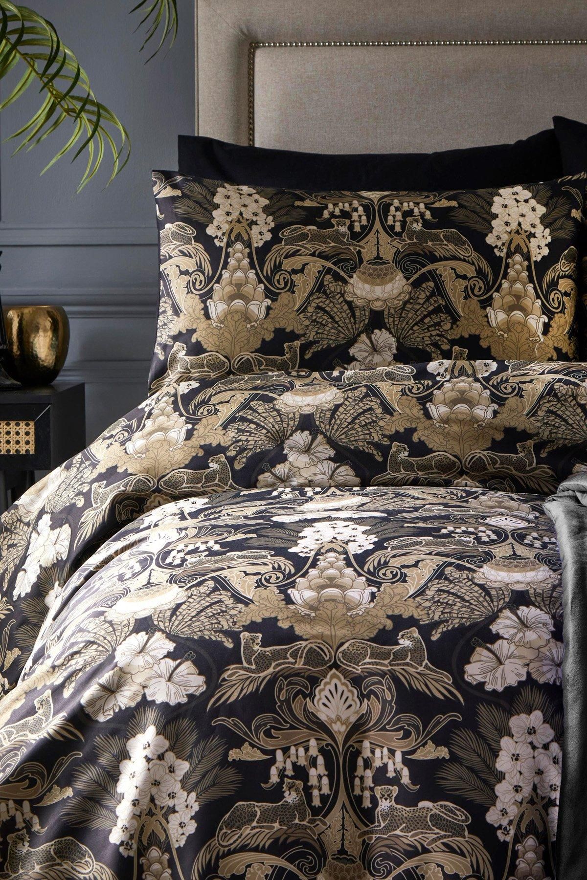 Laurence Llewelyn-Bowen Suburban Jungle' 100% Cotton Rich Duvet Cover Set