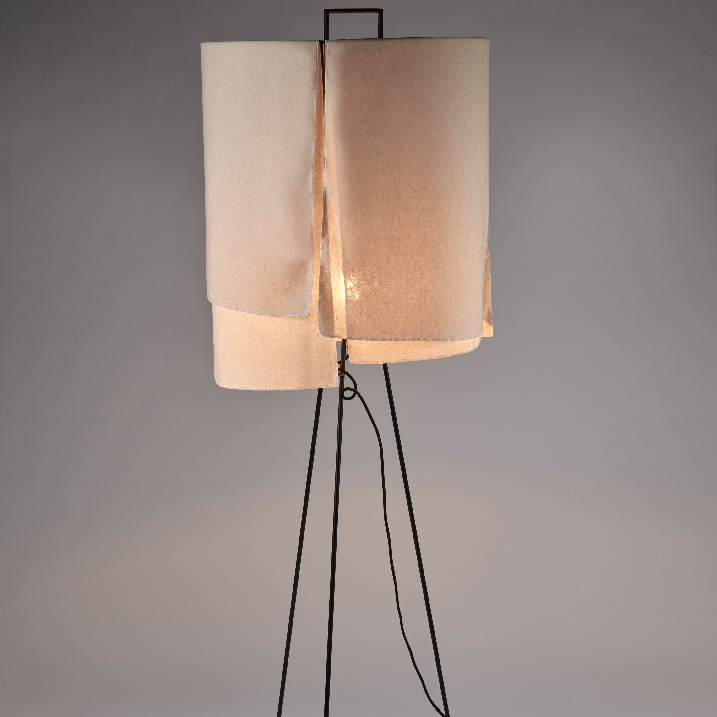 SERAX - Paul Stefan Gross - Nomad Vloerlamp H 173,5 cm