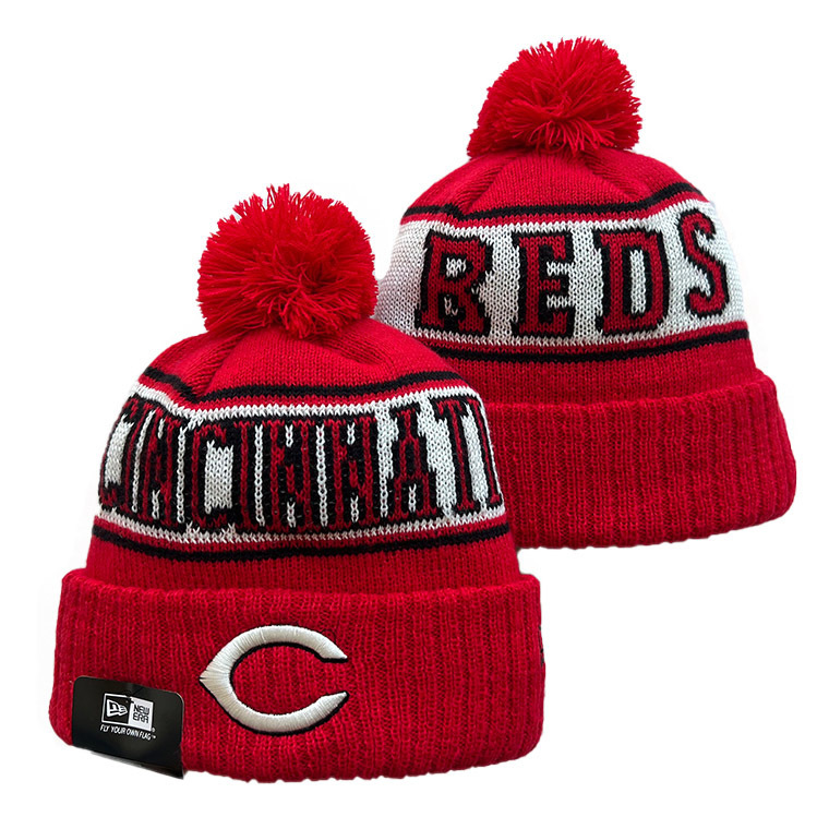 CINCINNATI REDS KNIT HAT