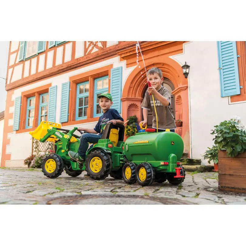 Traktor rollyFarmtrac
