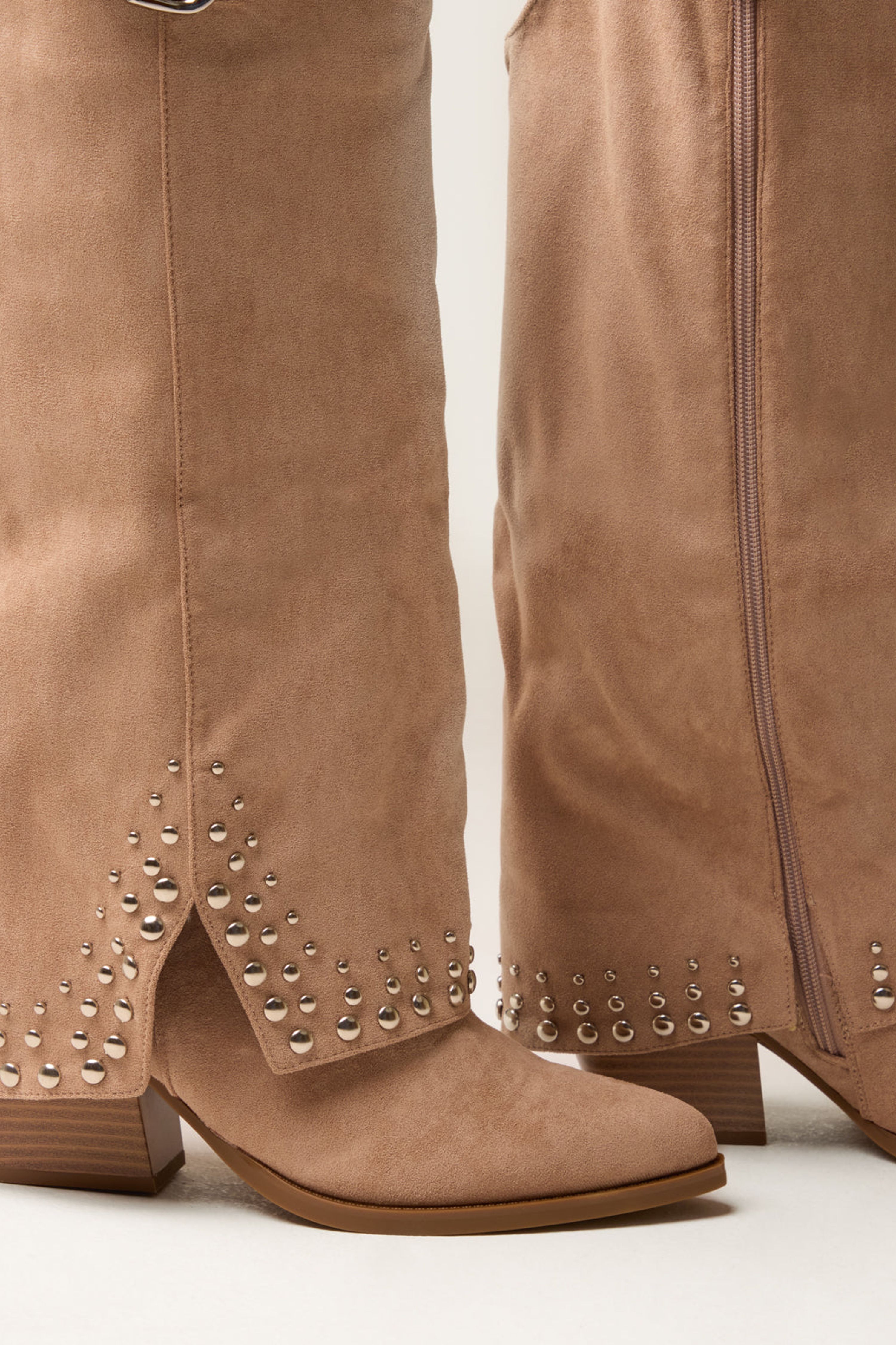 Blue Vanilla Stone Stud Tall Cape Cowboy Boots