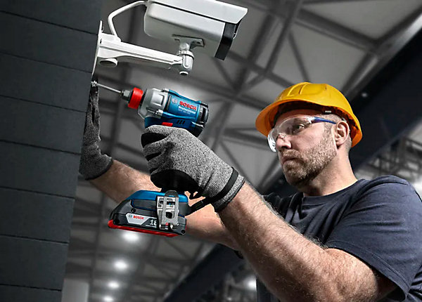 Combo Kit 3 outils 18 V GSR 65   GDX 285   GBH 18V-22 avec 3 batteries 5,0 Ah et chargeur - BOSCH 0615A50093