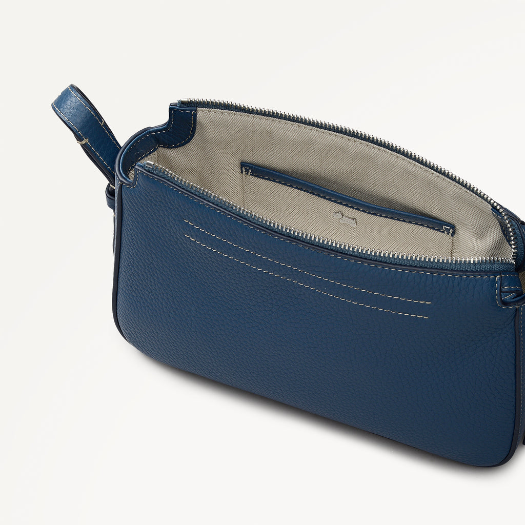 Oak Street - Small Ziptop Cross Body