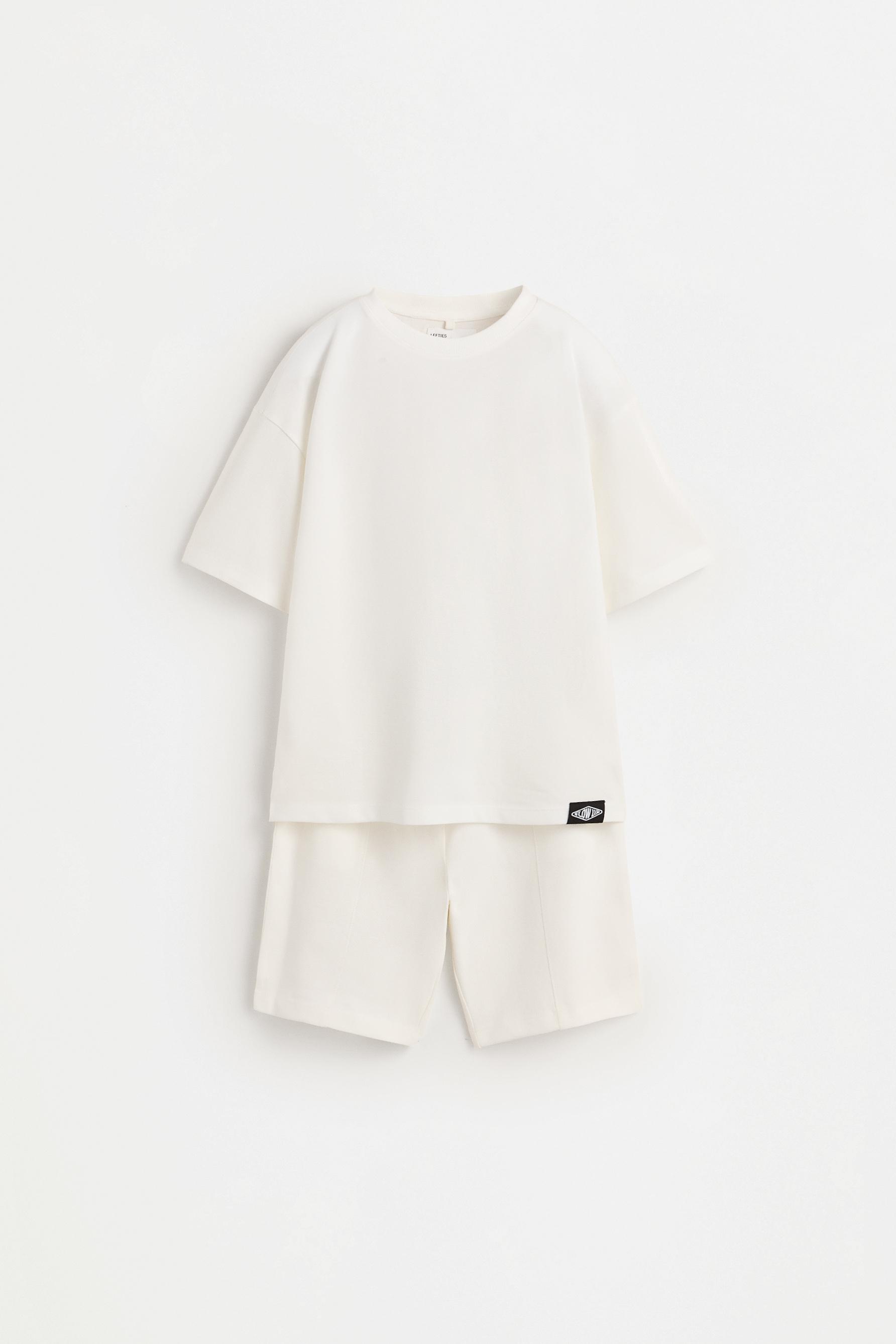 Set camiseta y bermuda piqué