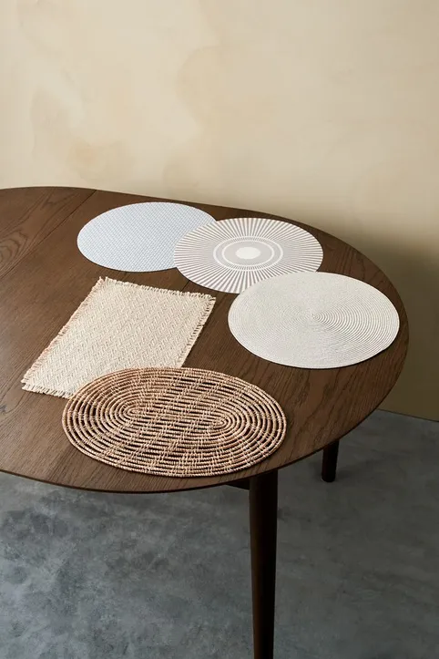 Dækkeserviet KUNGSMYNTA Ø38 beige